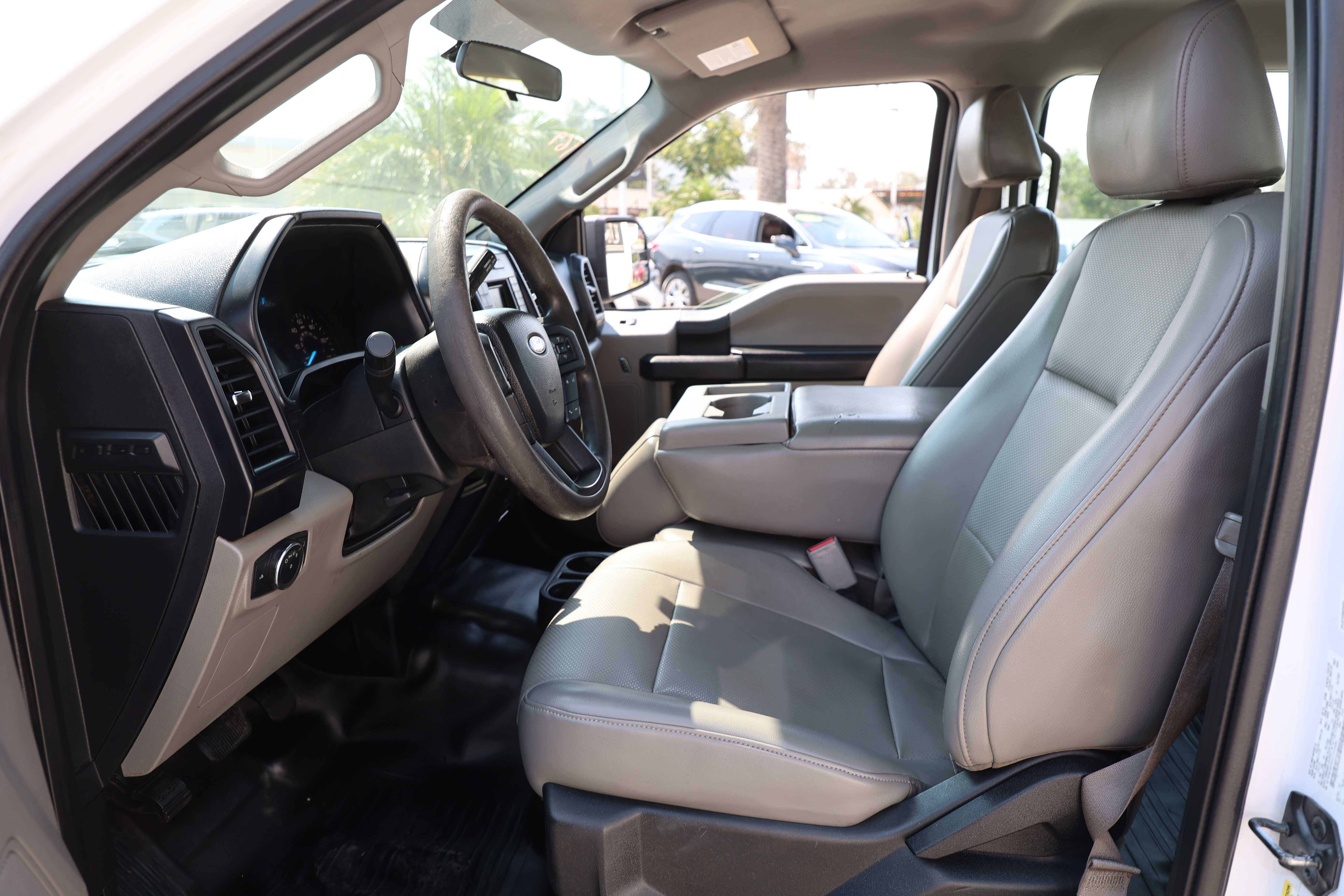 WHITE, 2016 FORD F150 SUPERCREW CAB Thumnail Image 6