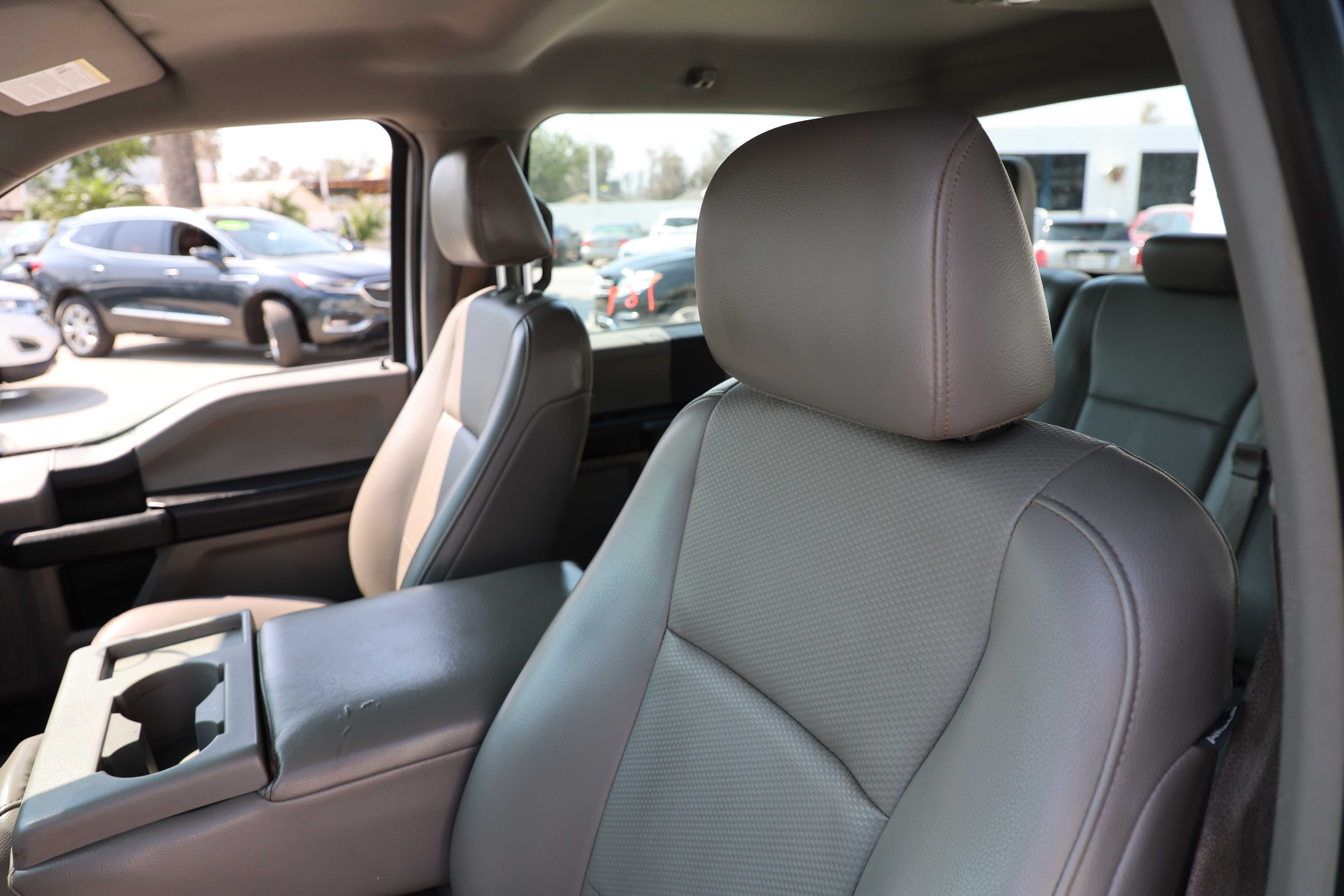 WHITE, 2016 FORD F150 SUPERCREW CAB Thumnail Image 7