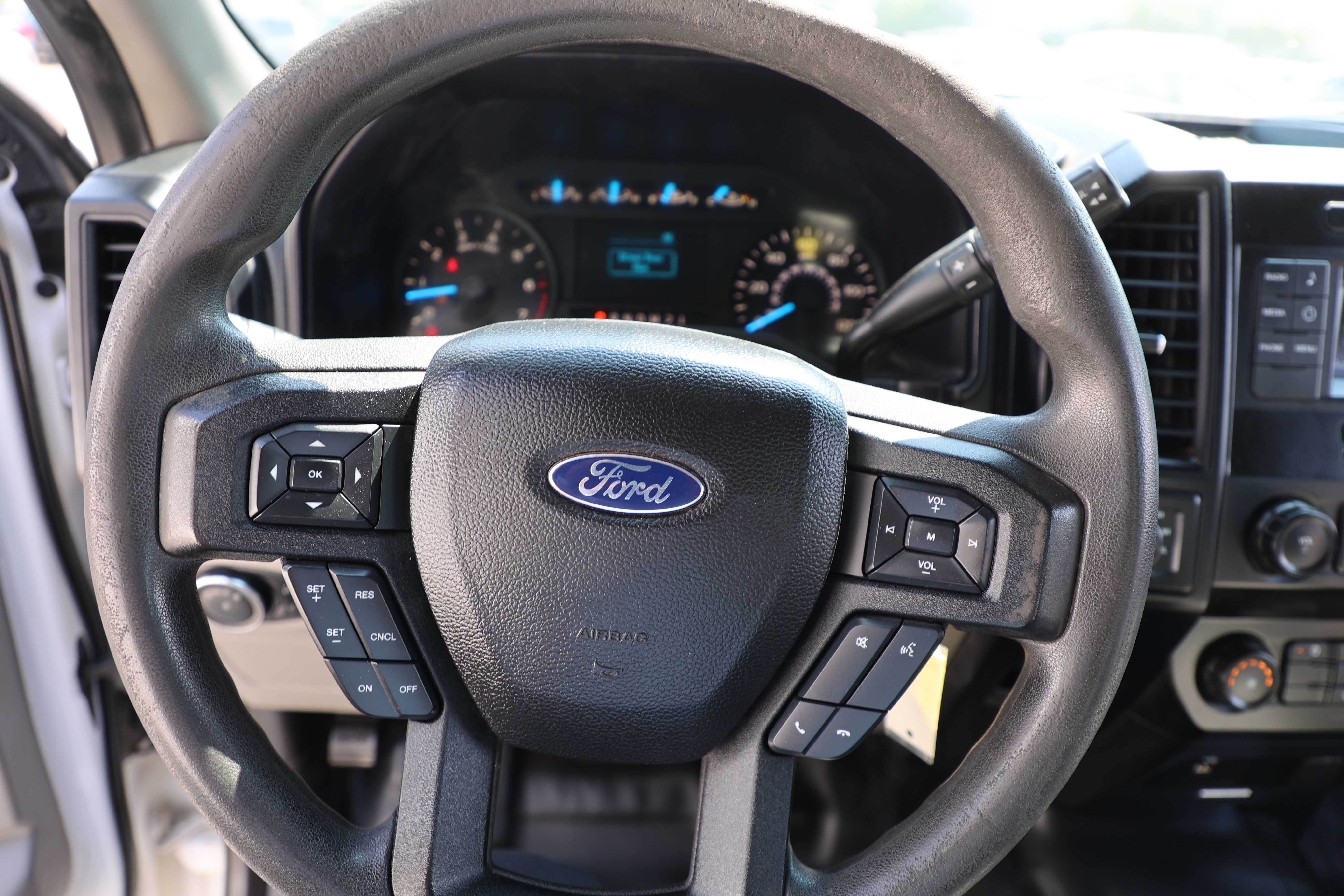 WHITE, 2016 FORD F150 SUPERCREW CAB Thumnail Image 9