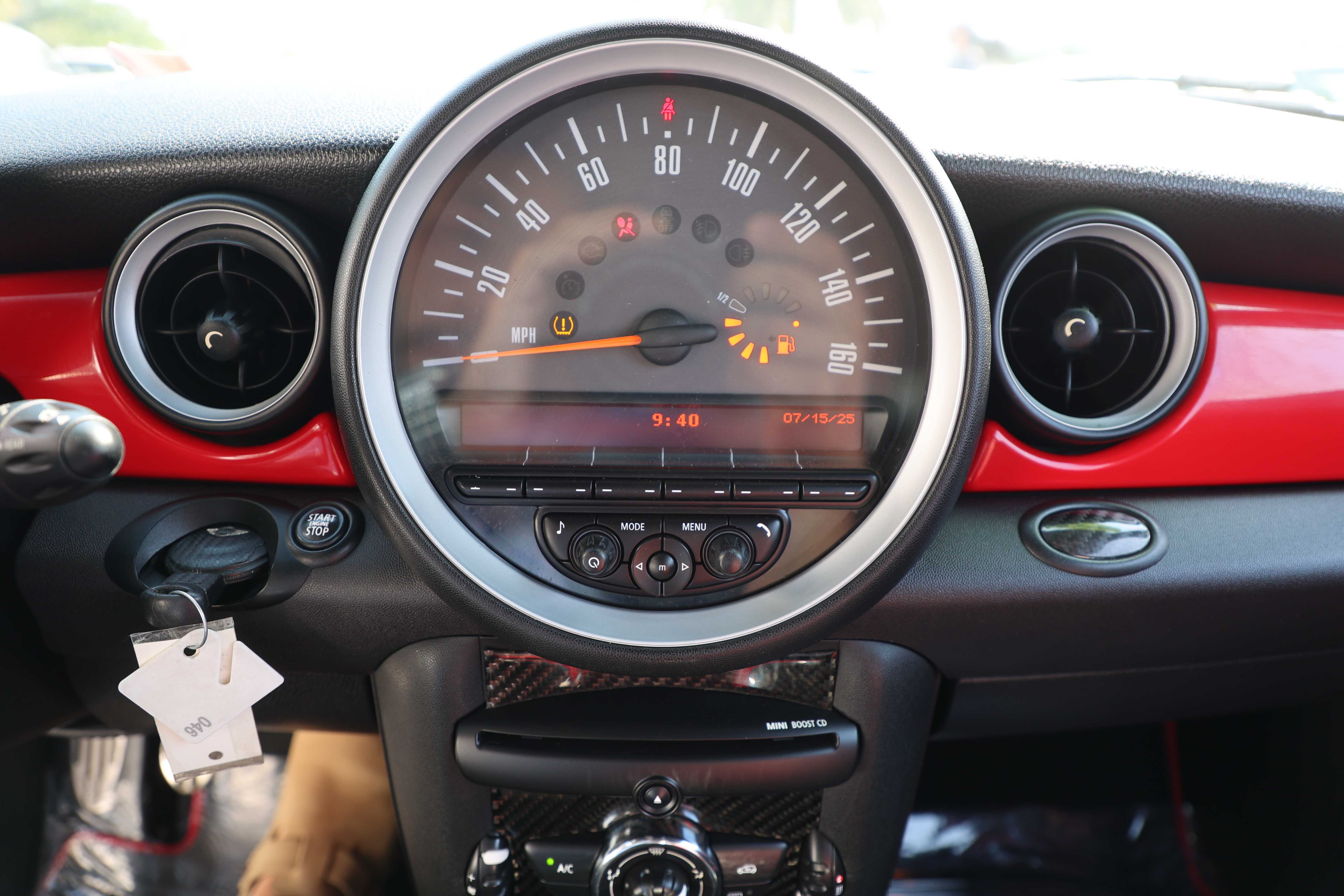 BLACK, 2013 MINI HARDTOP Thumnail Image 13