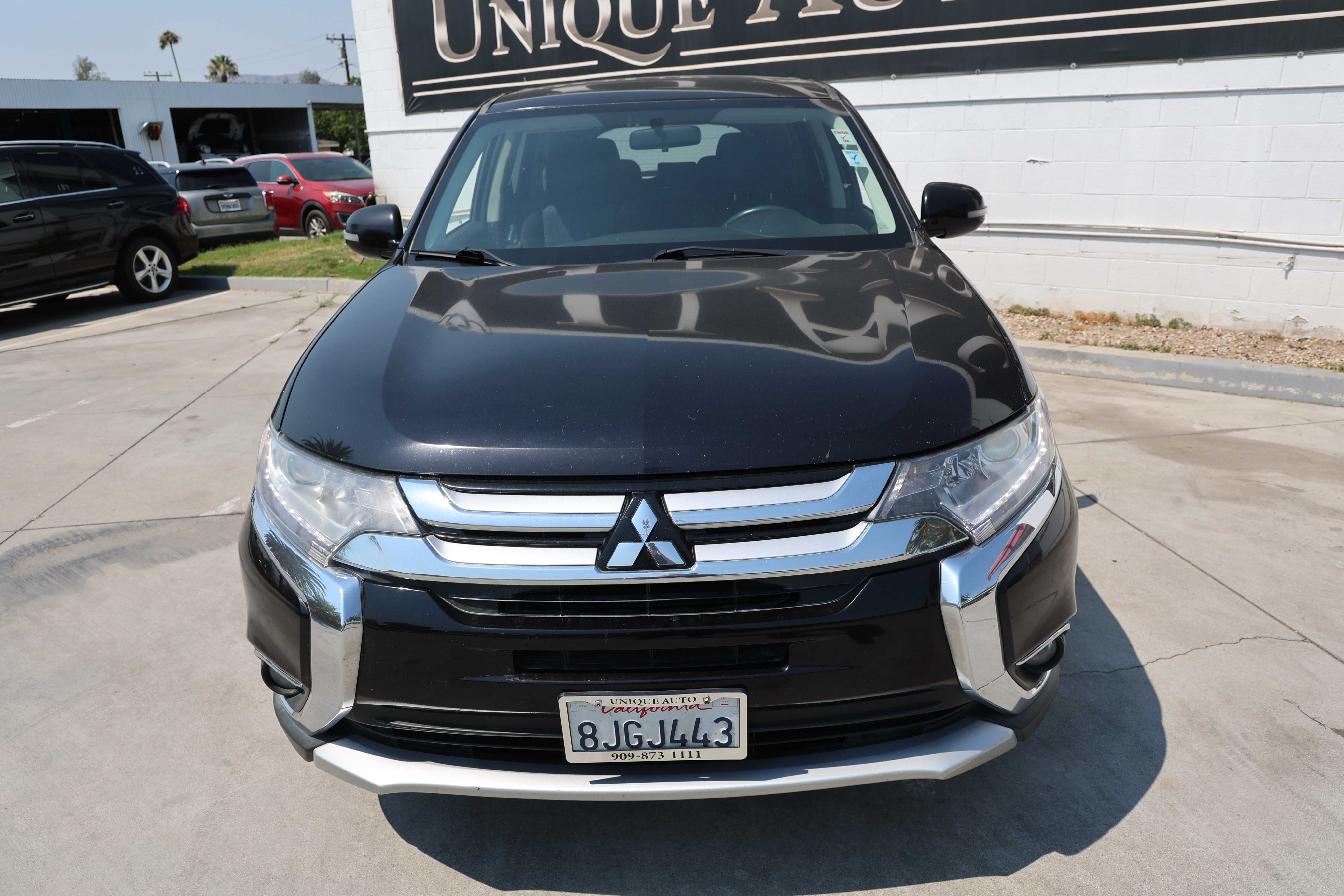 BLACK, 2017 MITSUBISHI OUTLANDER Thumnail Image 2