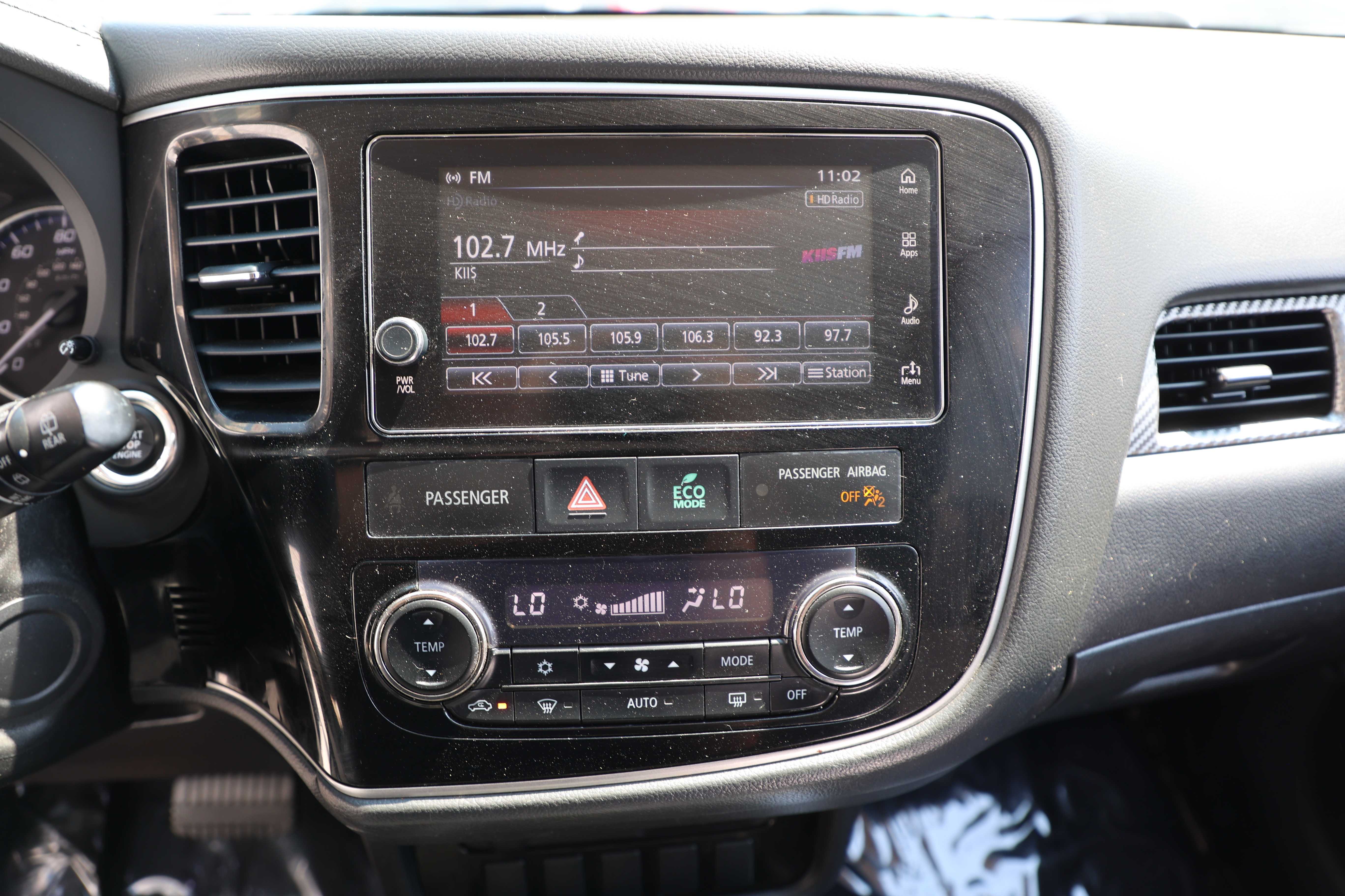 BLACK, 2017 MITSUBISHI OUTLANDER Thumnail Image 11