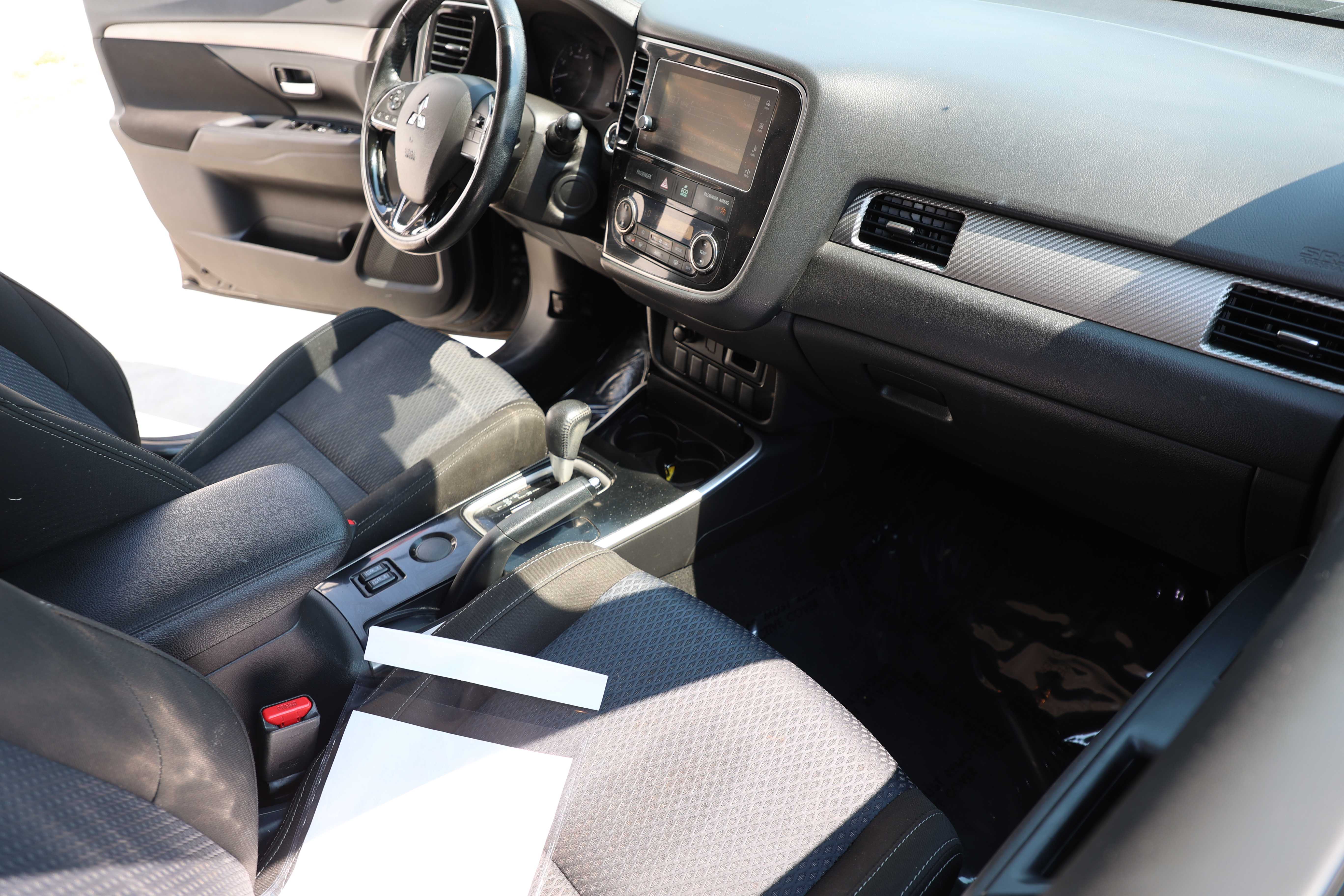 BLACK, 2017 MITSUBISHI OUTLANDER Thumnail Image 14