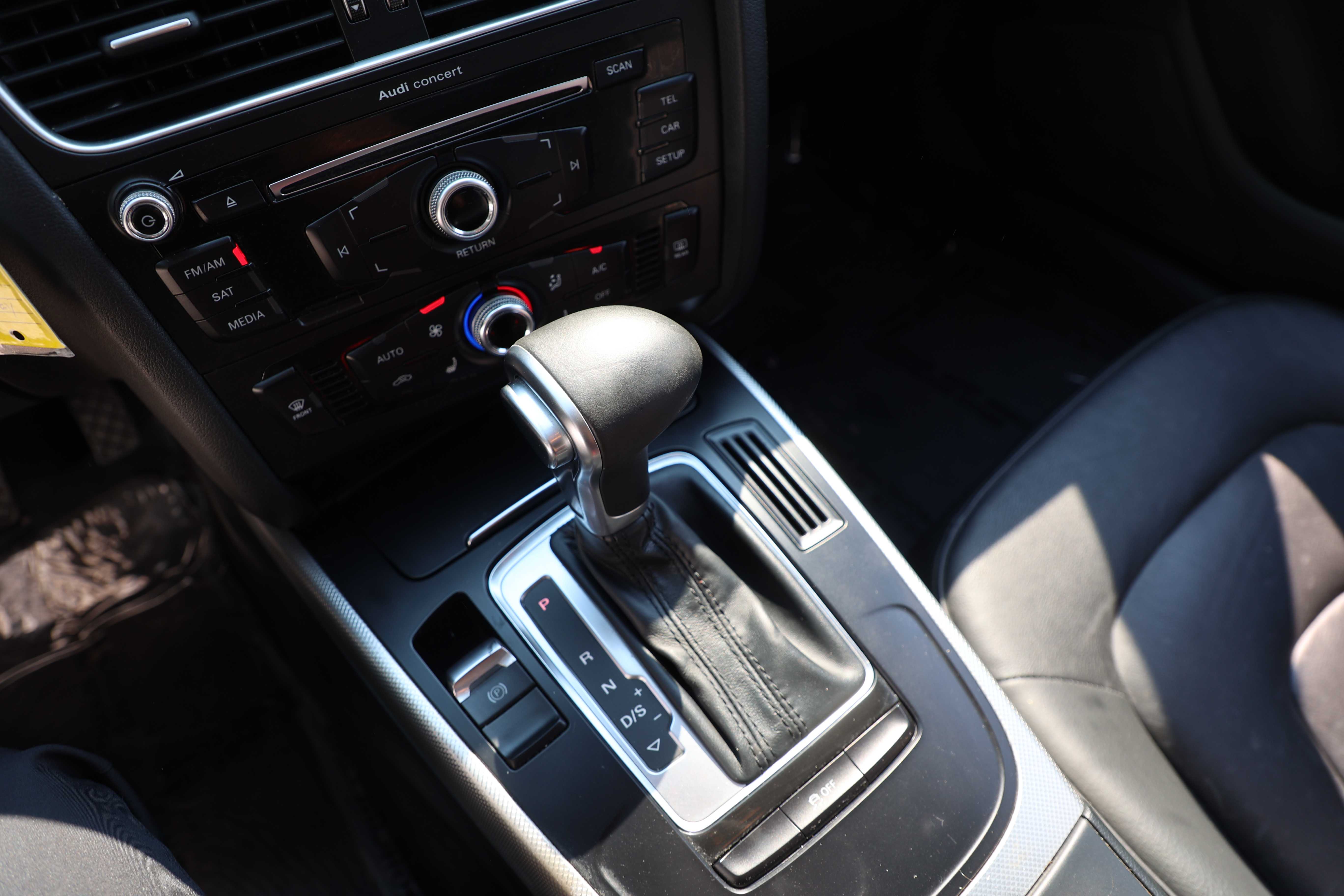 SILVER, 2014 AUDI A4 Thumnail Image 13
