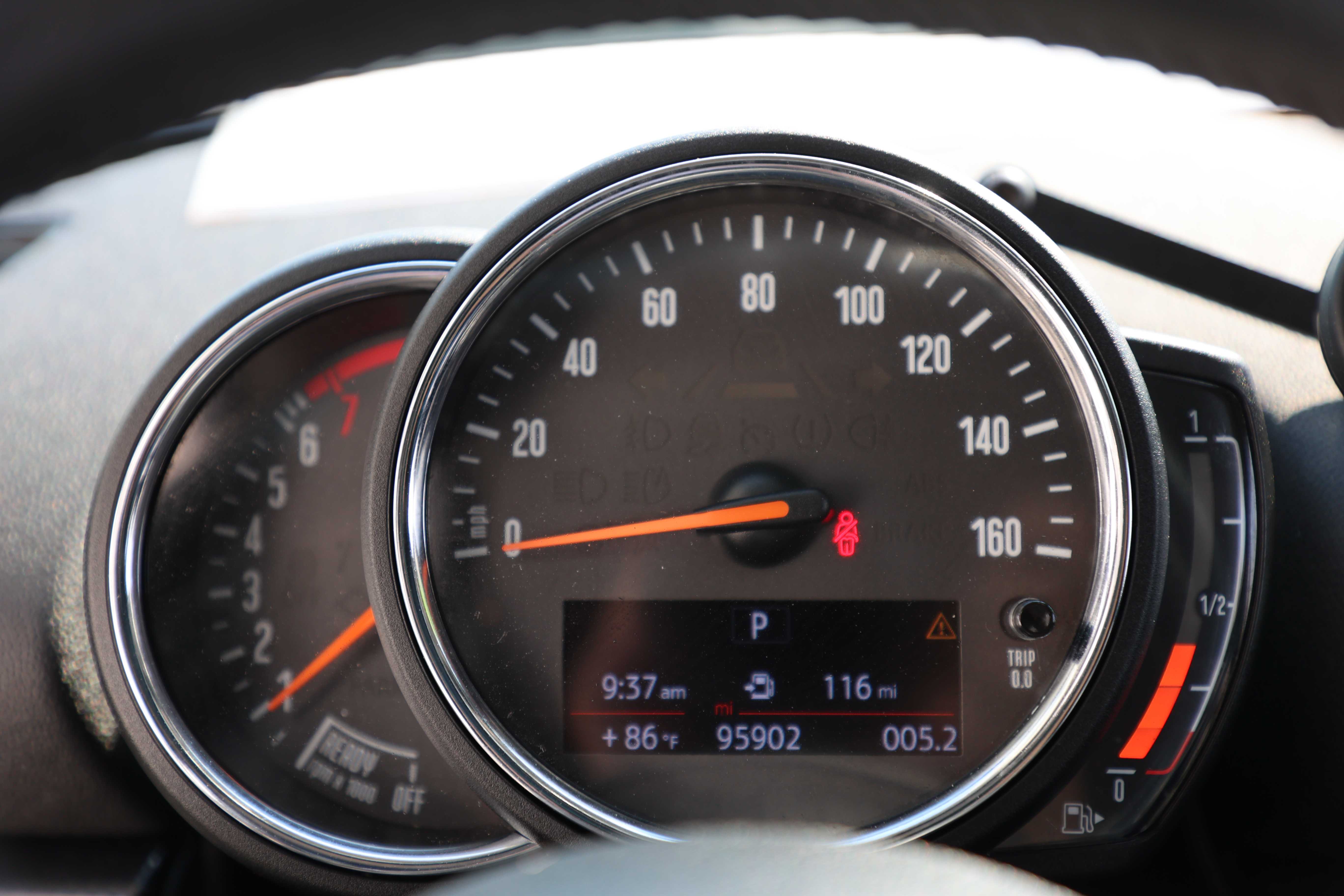 BLACK, 2019 MINI CLUBMAN Thumnail Image 10