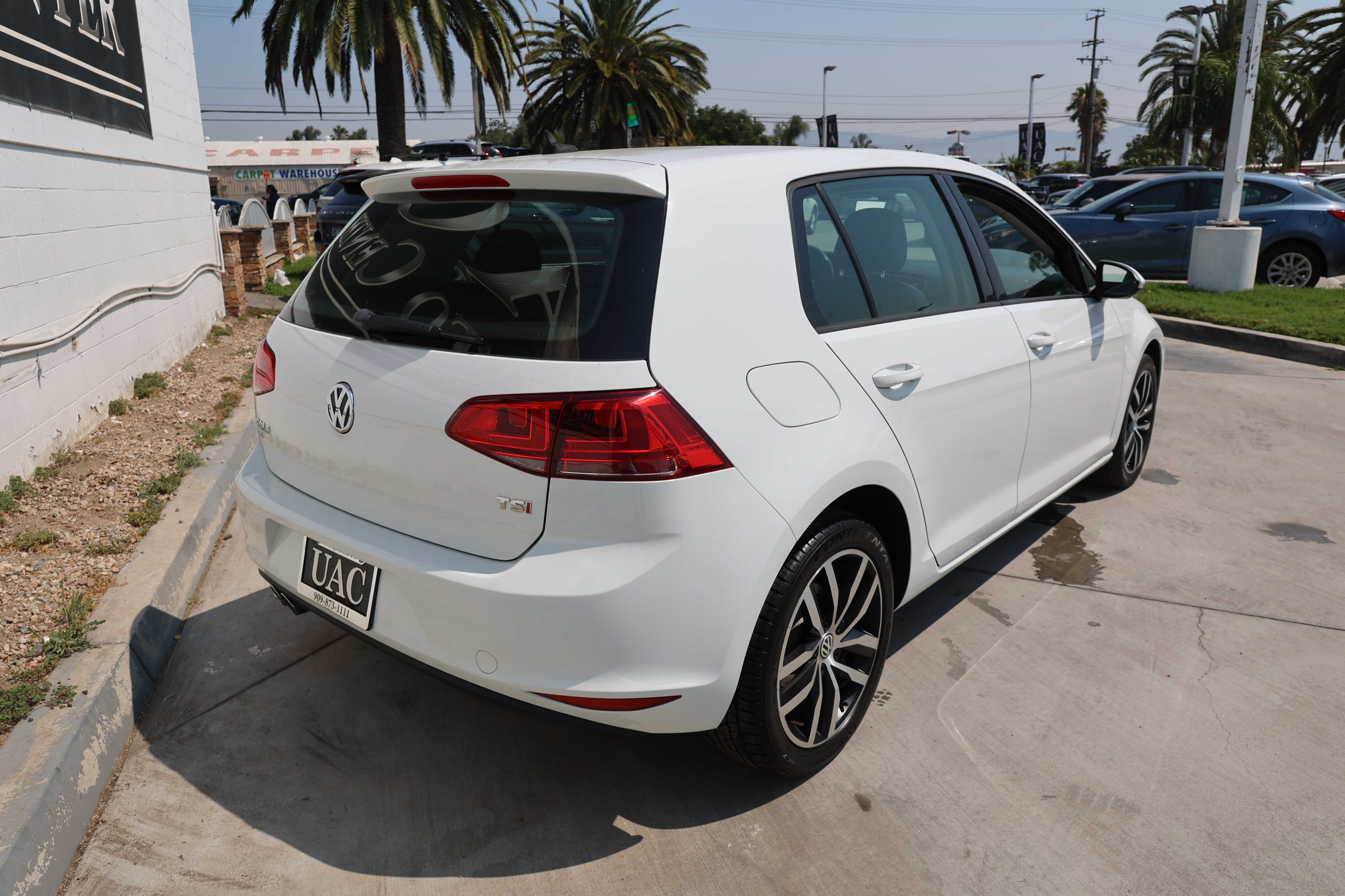WHITE, 2016 VOLKSWAGEN GOLF Thumnail Image 5
