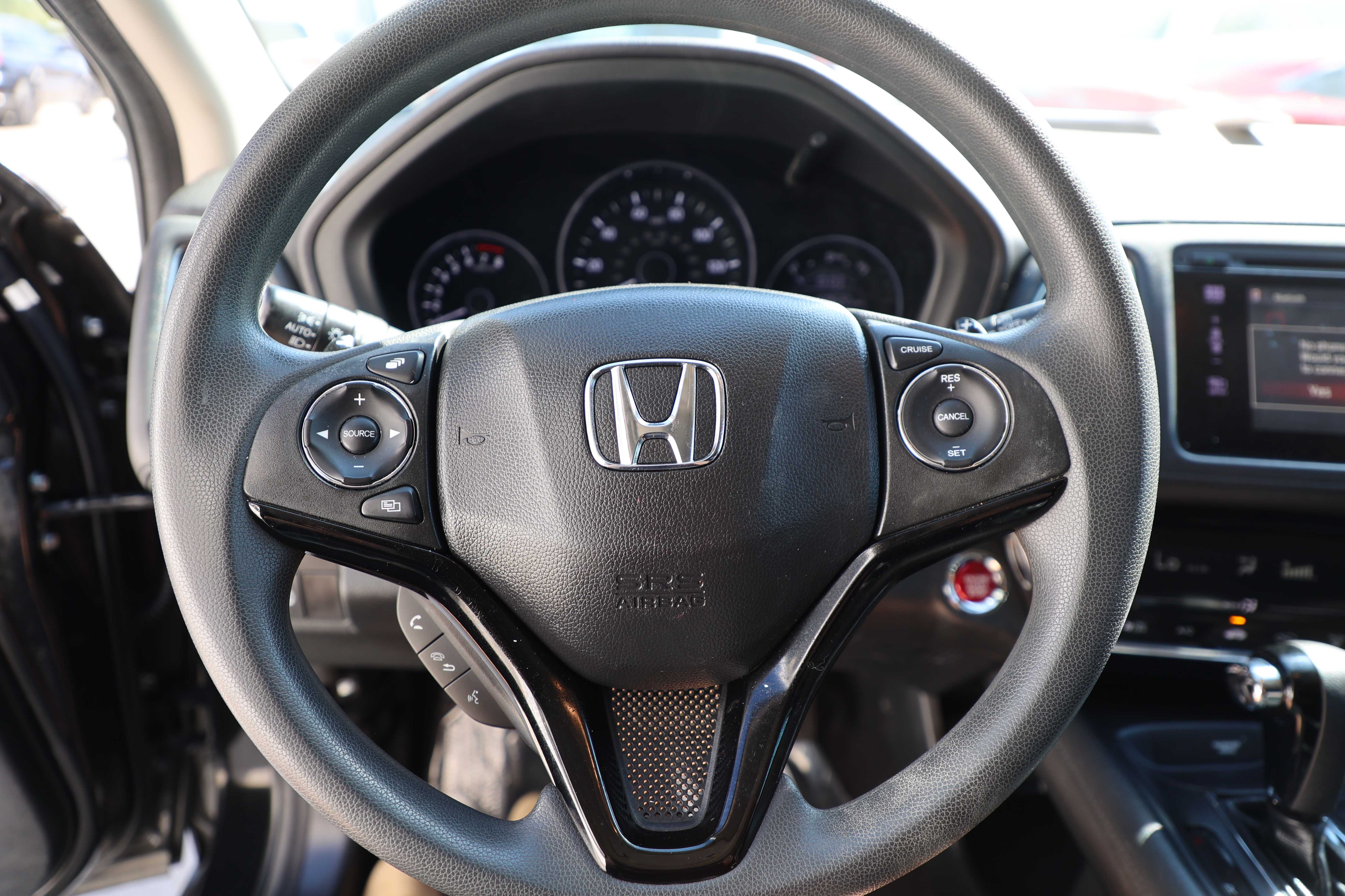BLACK, 2016 HONDA HR-V Thumnail Image 9