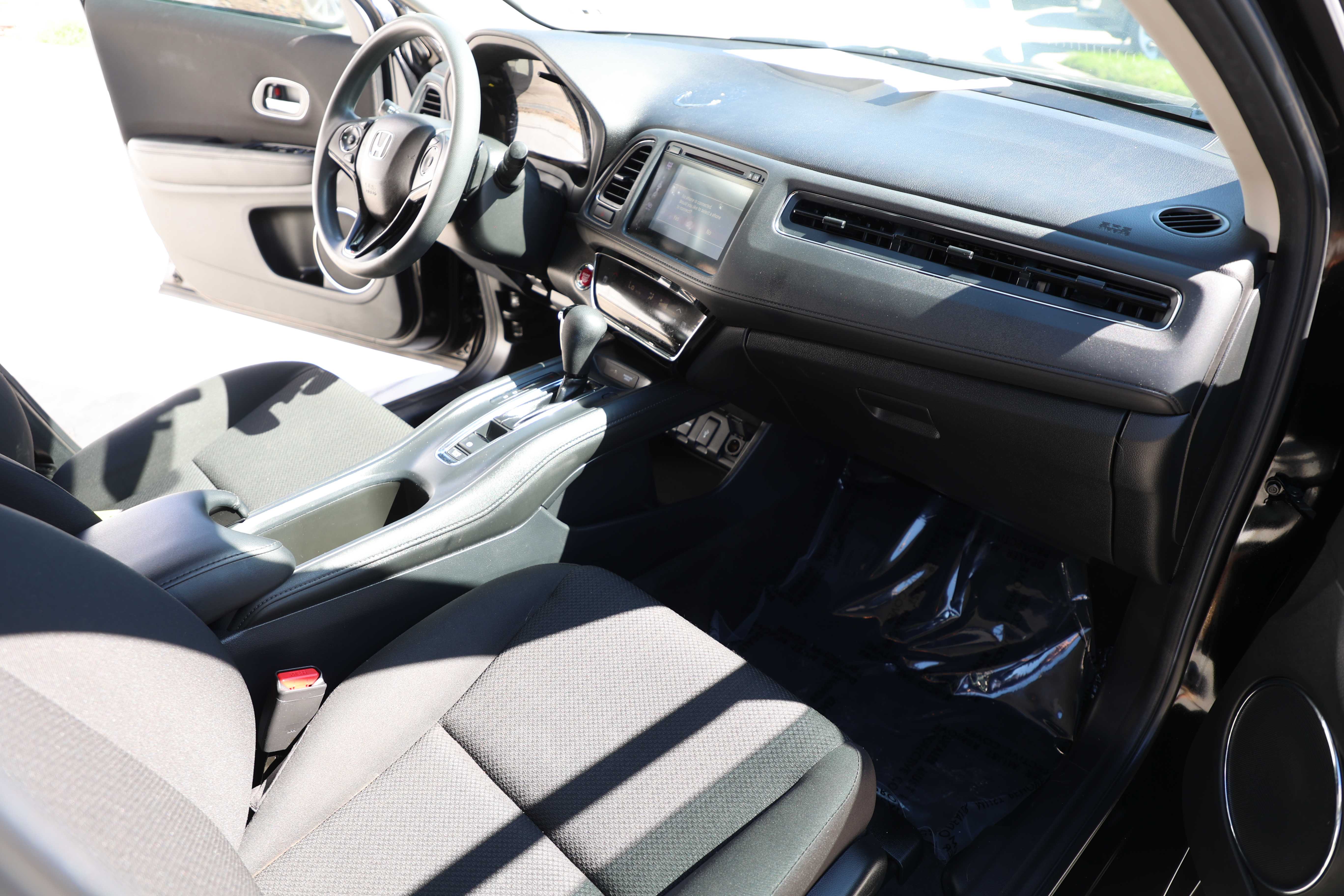 BLACK, 2016 HONDA HR-V Thumnail Image 14