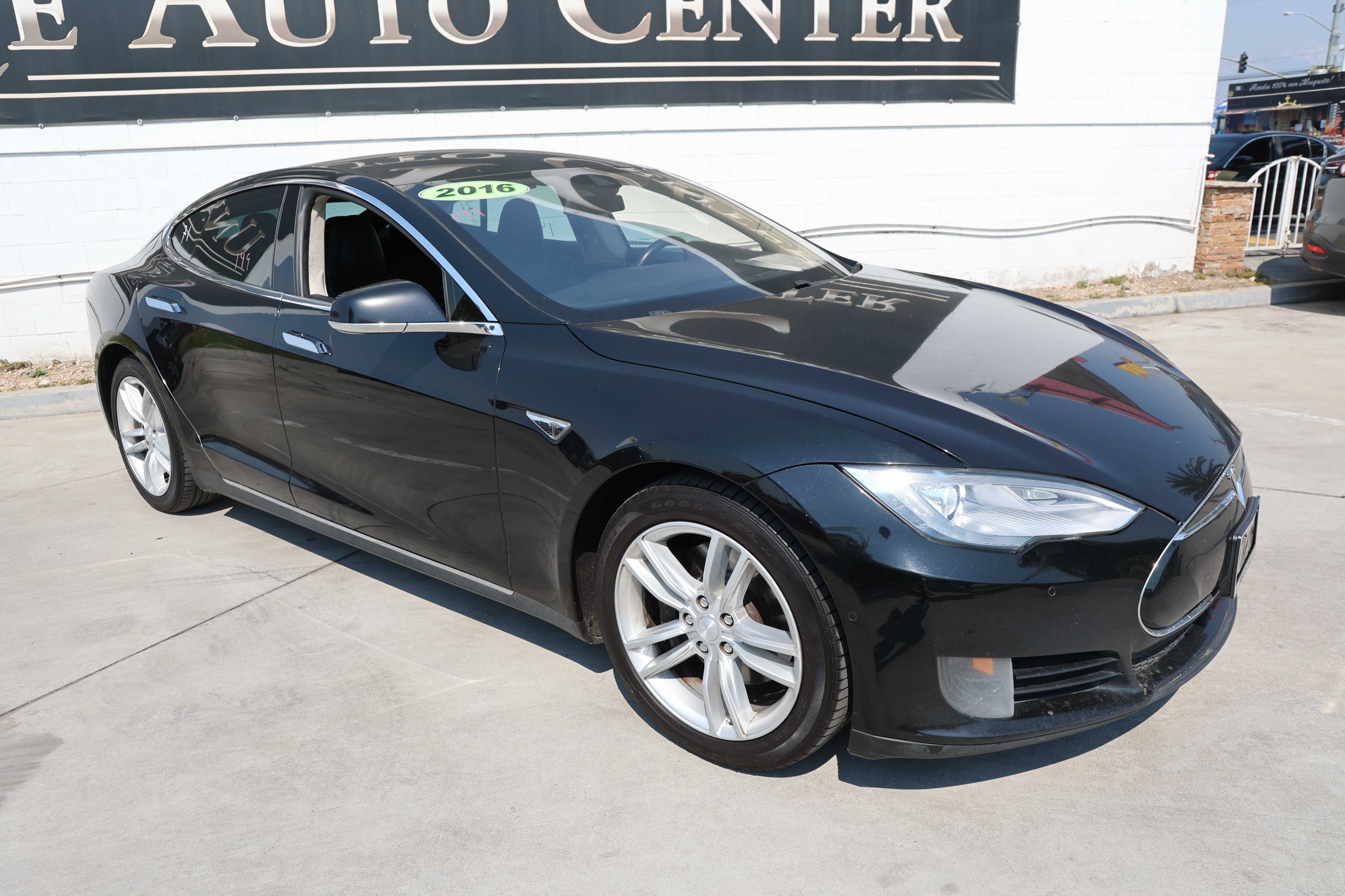 BLACK, 2016 TESLA MODEL S Thumnail Image 3