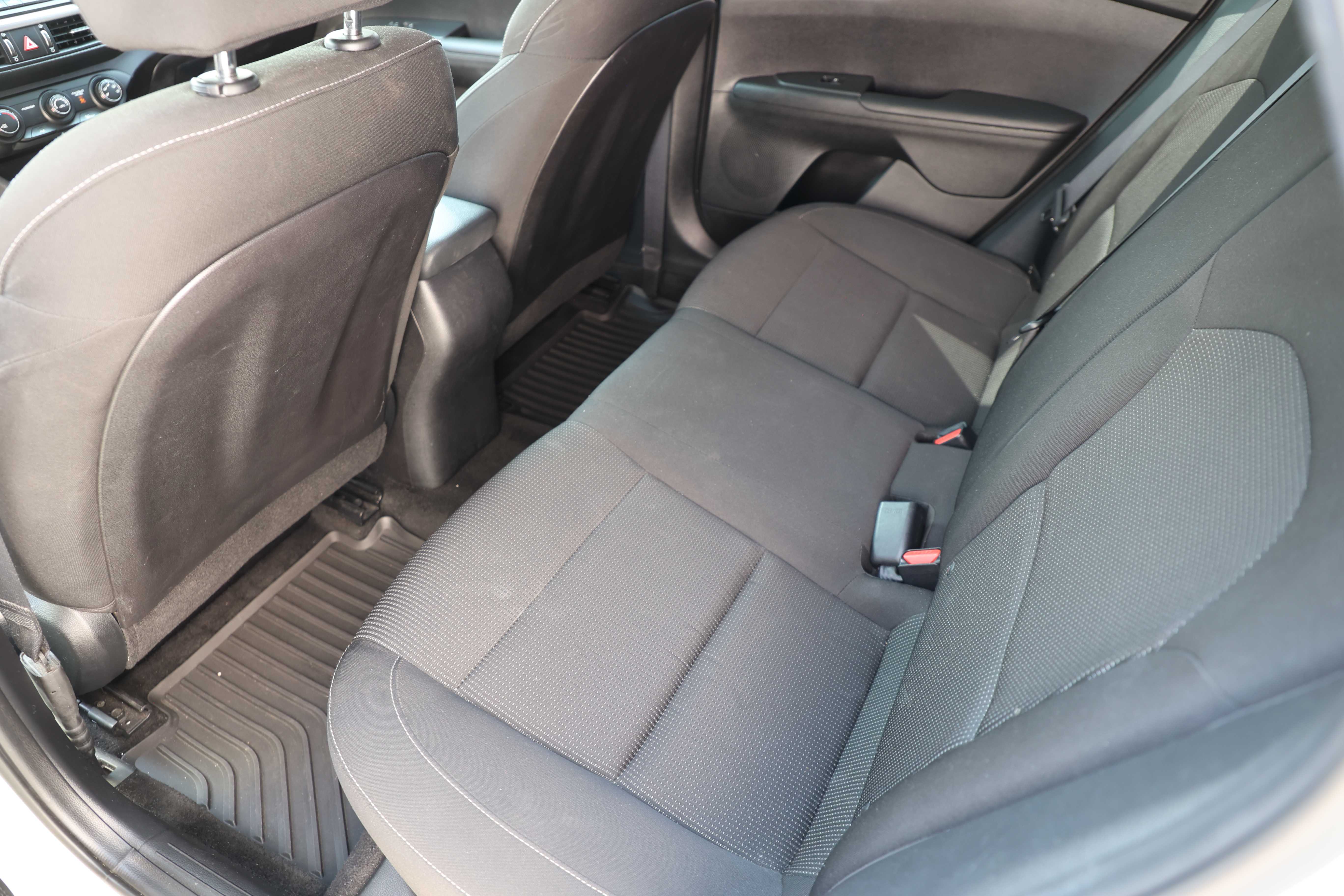 WHITE, 2021 KIA FORTE Thumnail Image 12