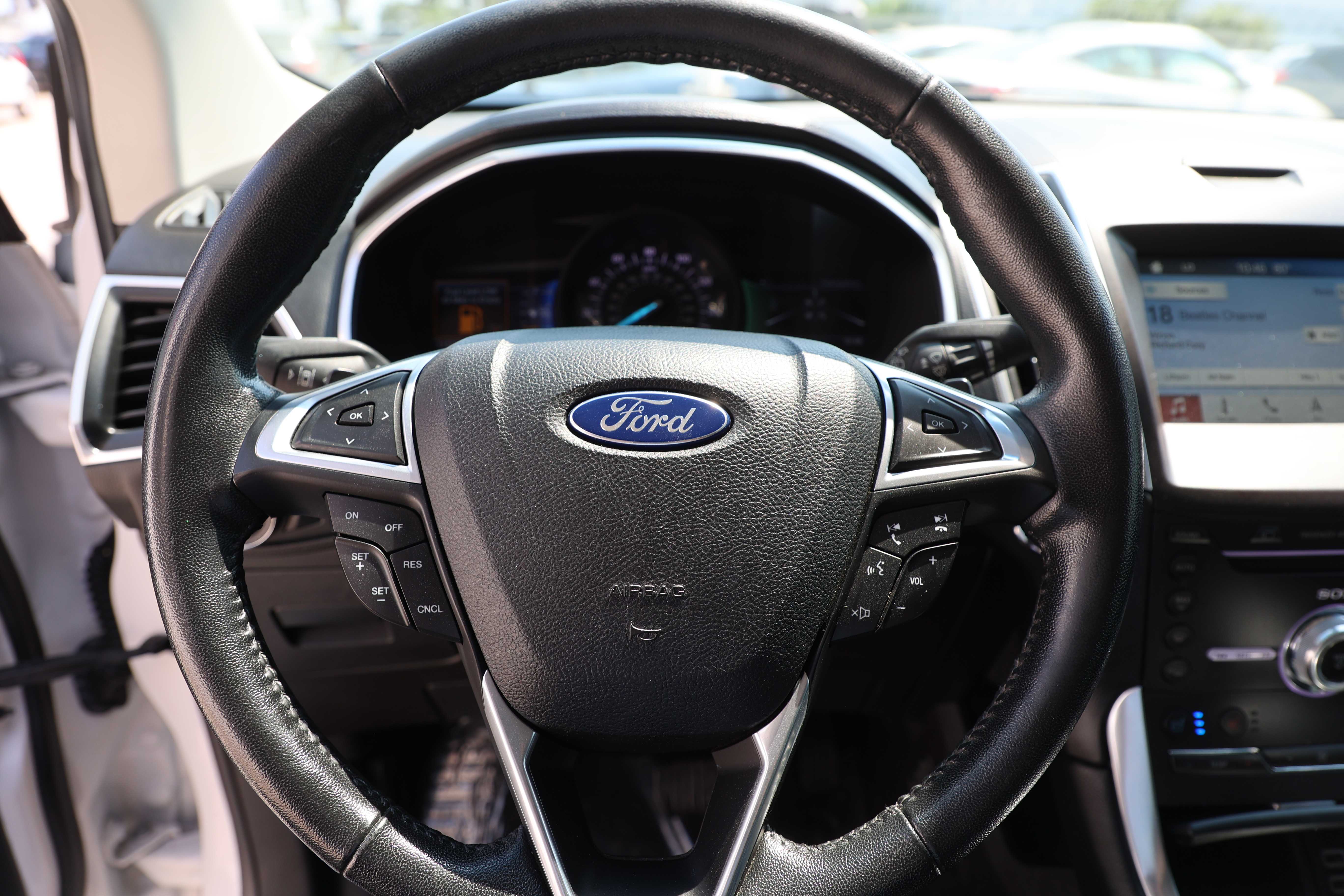 WHITE, 2017 FORD EDGE Thumnail Image 9