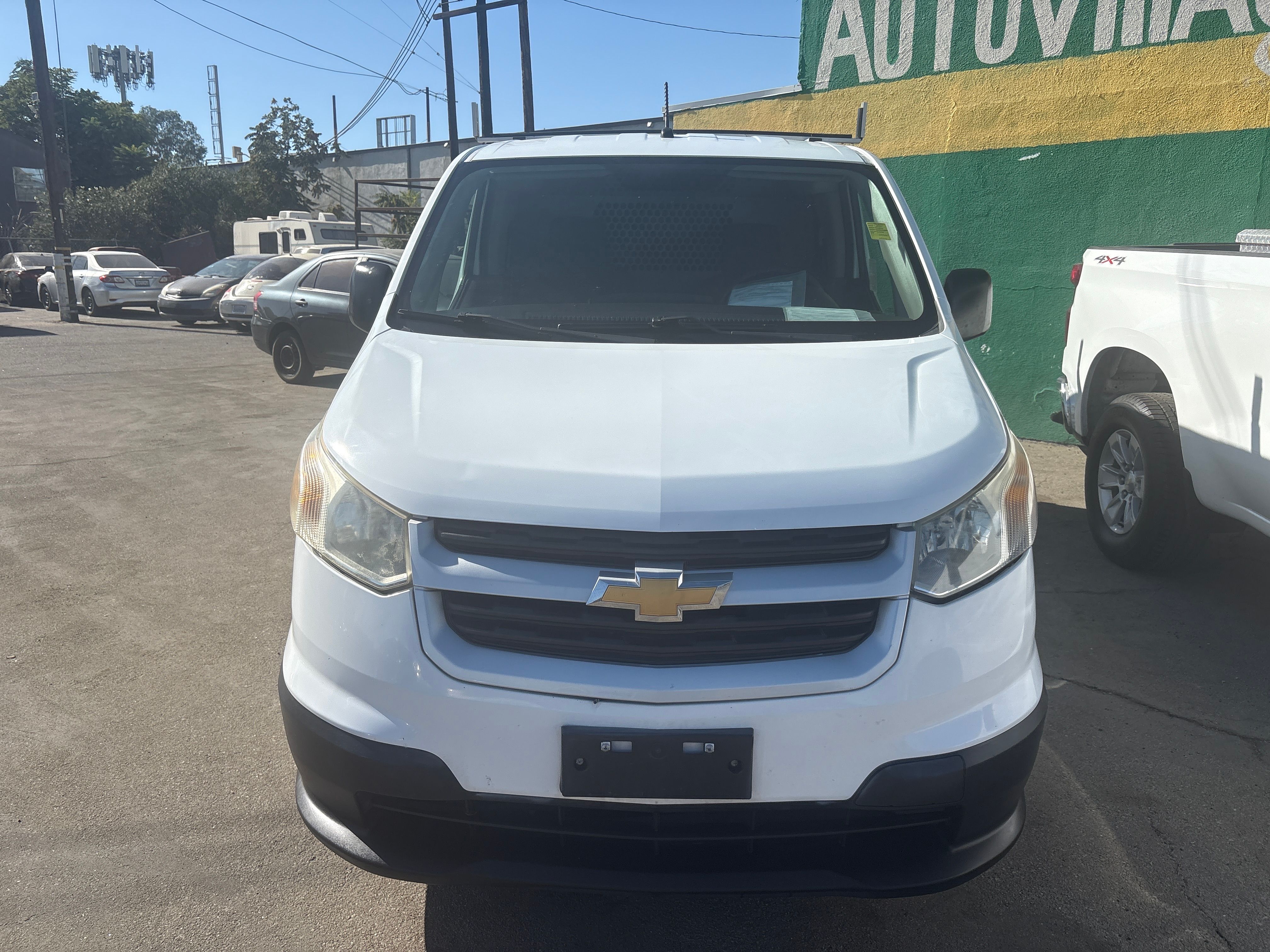 WHITE, 2017 CHEVROLET CITY EXPRESS Thumnail Image 2