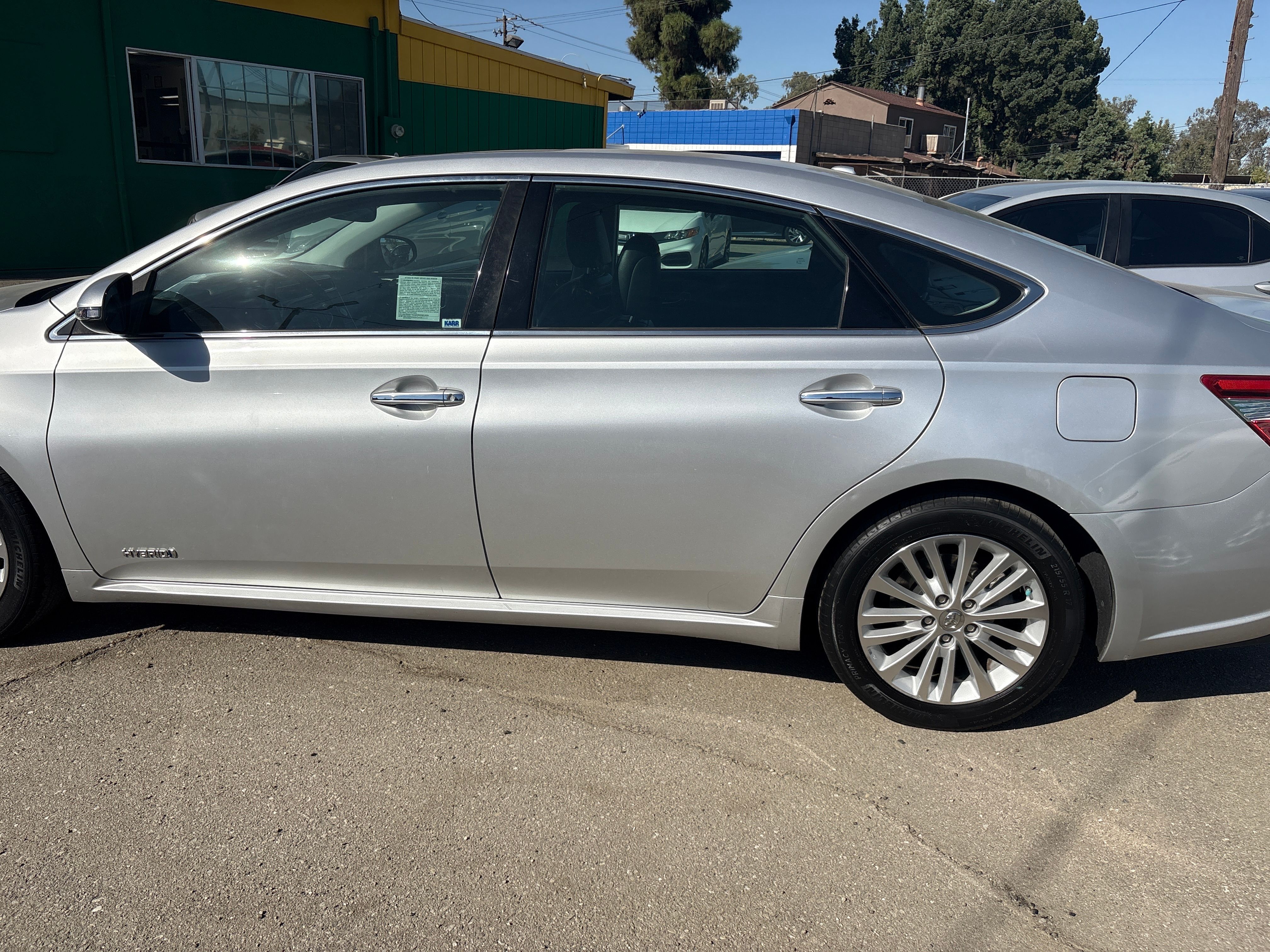 SILVER, 2013 TOYOTA AVALON Image 8