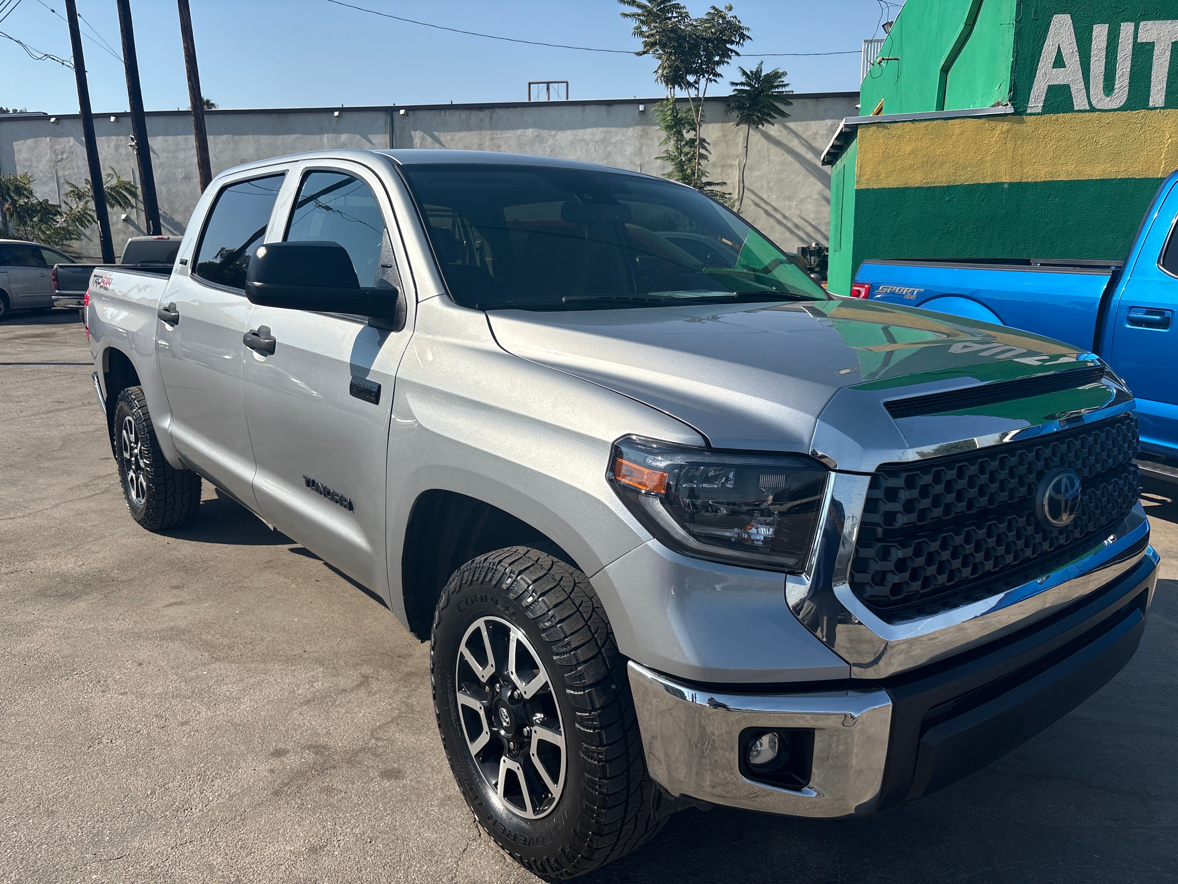 N / A, 2020 TOYOTA TUNDRA CREWMAX Thumnail Image 3