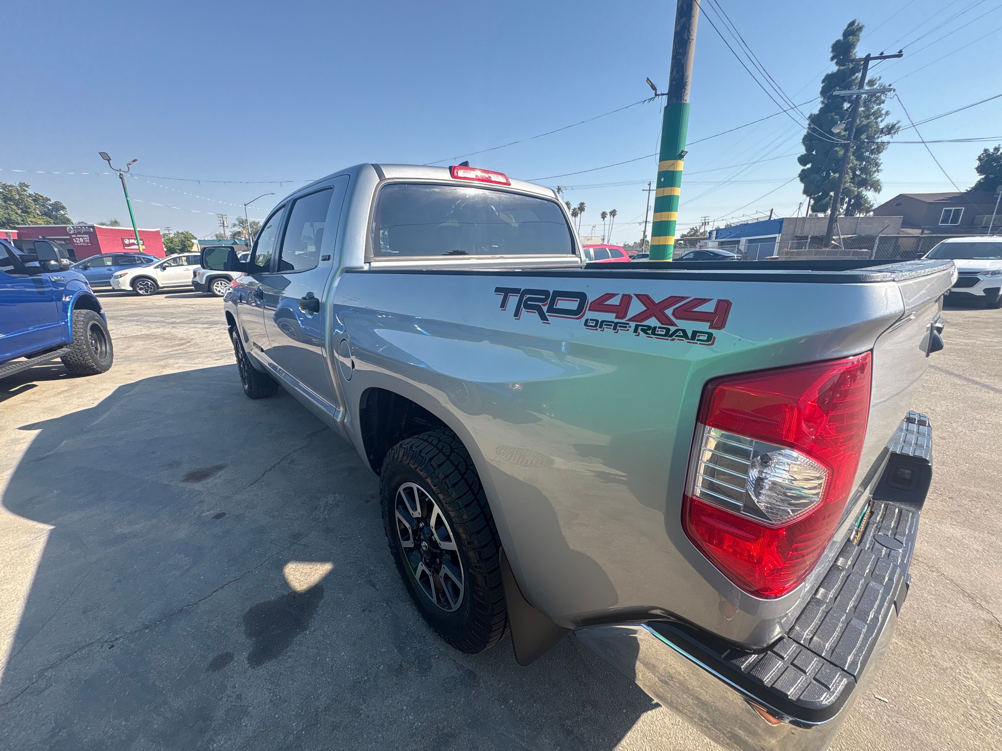 N / A, 2020 TOYOTA TUNDRA CREWMAX Thumnail Image 7