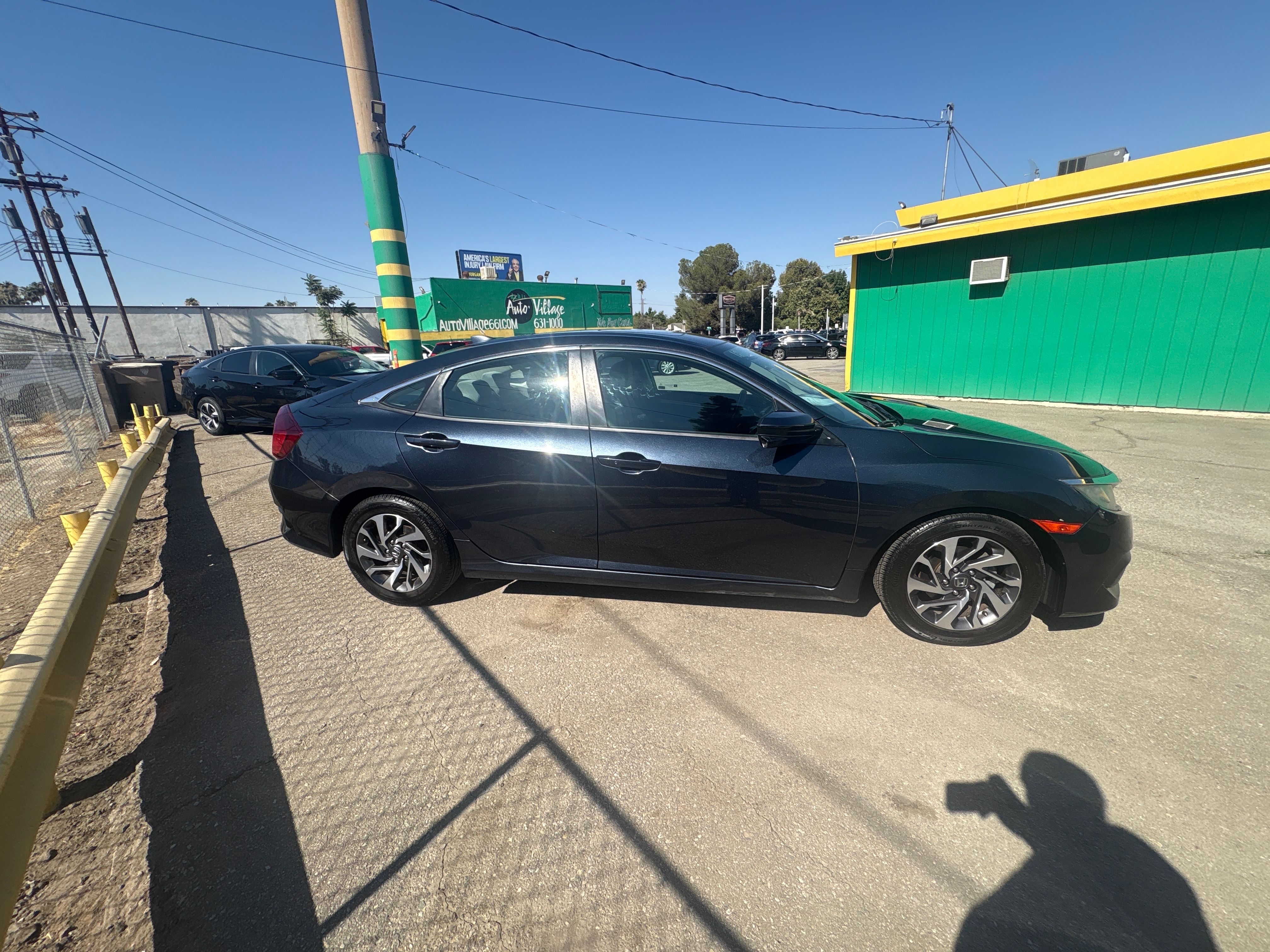 GRAY, 2017 HONDA CIVIC Thumnail Image 4