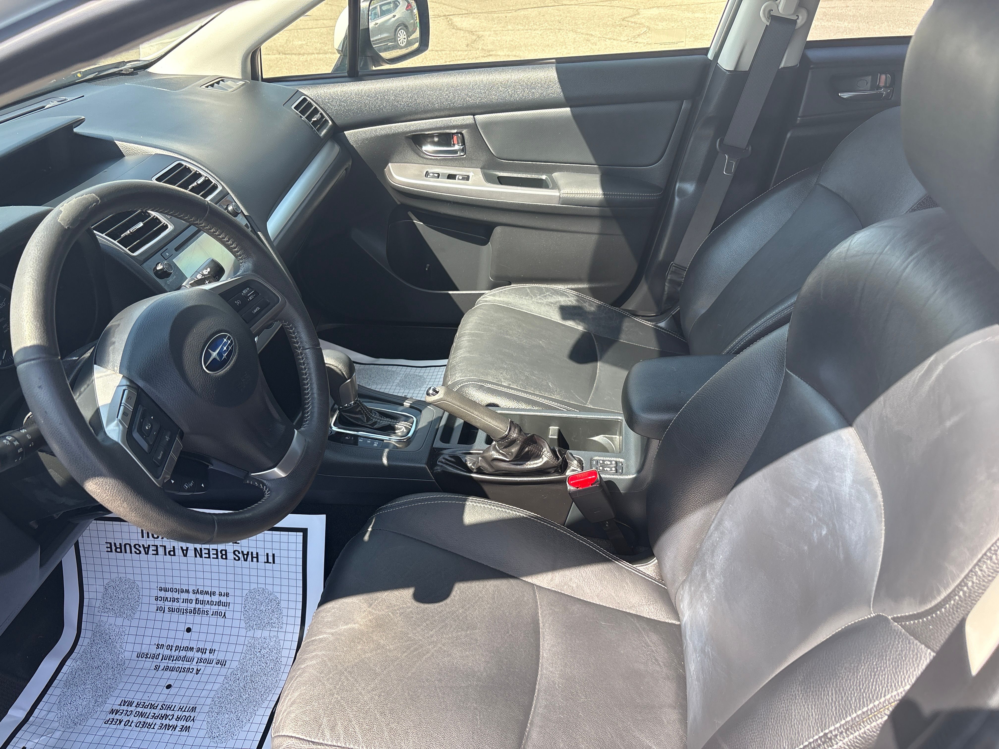 WHITE, 2015 SUBARU XV CROSSTREK Image 10