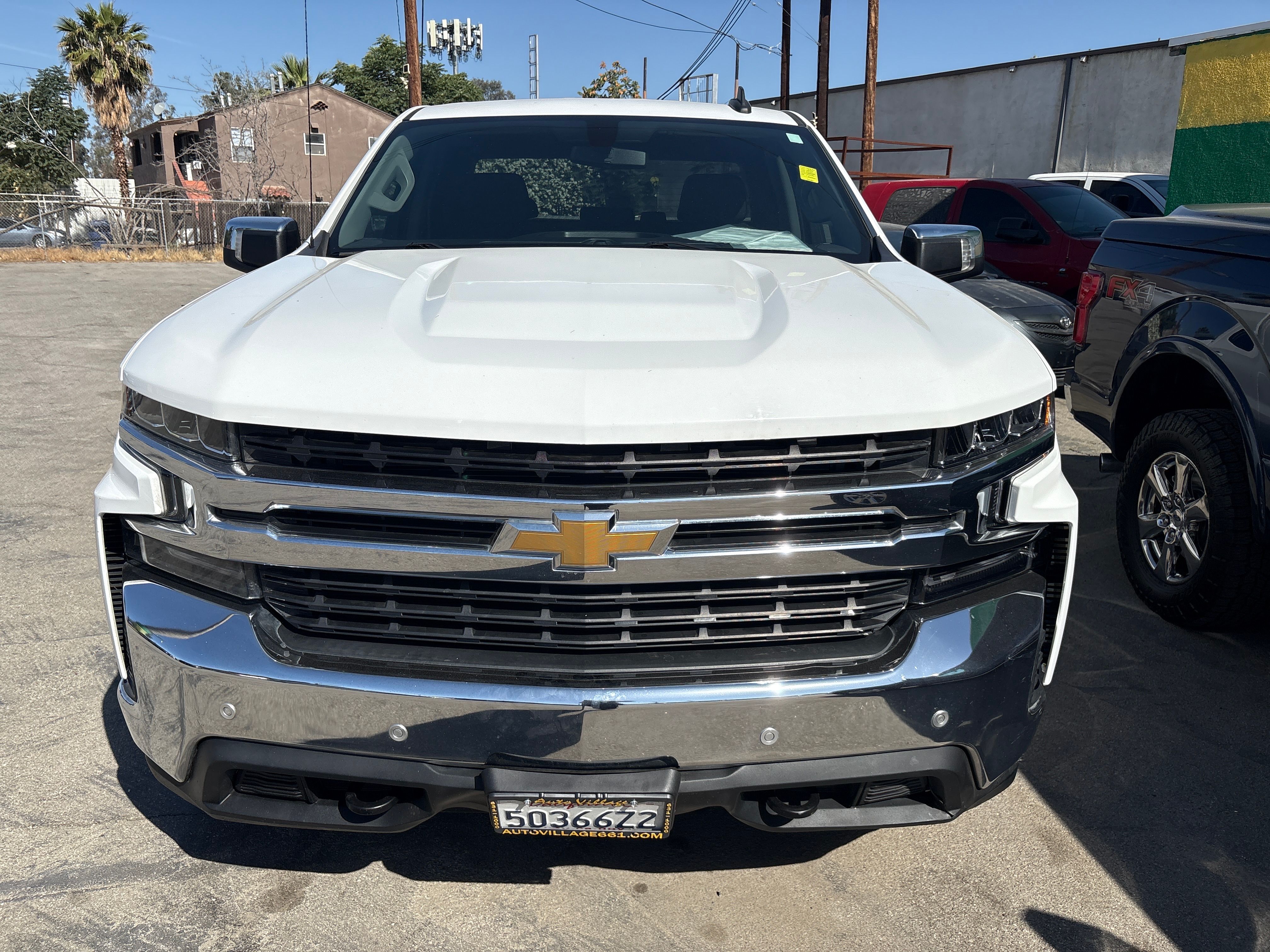 WHITE, 2020 CHEVROLET SILVERADO 1500 DOUBLE CAB Thumnail Image 2