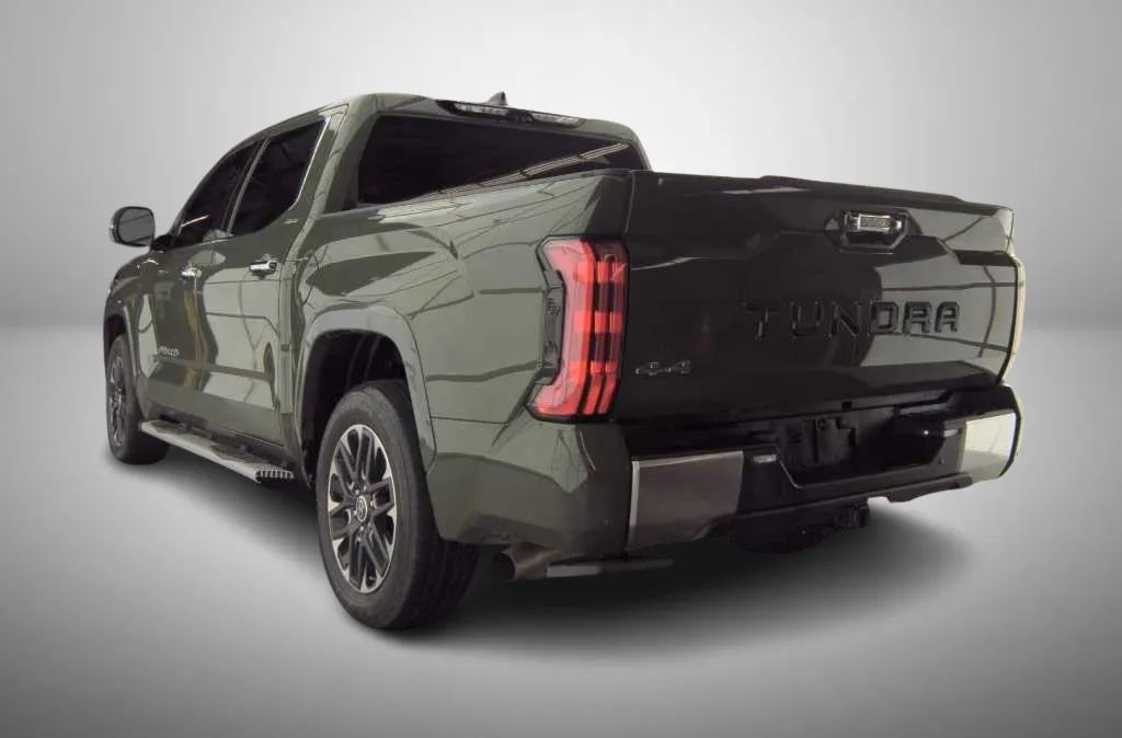 2023 TOYOTA TUNDRA HYBRID CREWMAX Thumnail Image 3