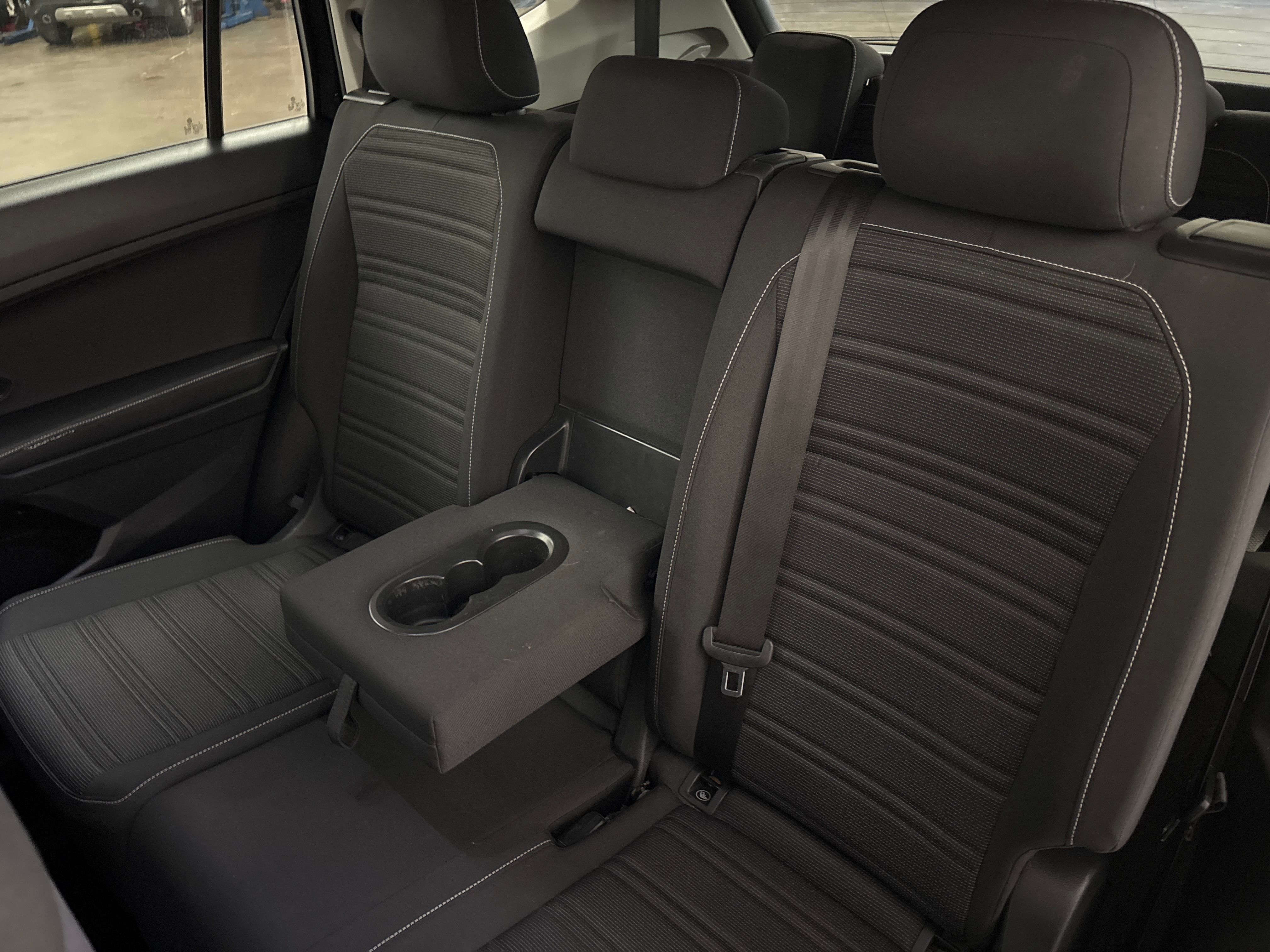 BLACK, 2022 VOLKSWAGEN TIGUAN/IQ DRIVE PACKAGE/CONVENIENC PKG Thumnail Image 23