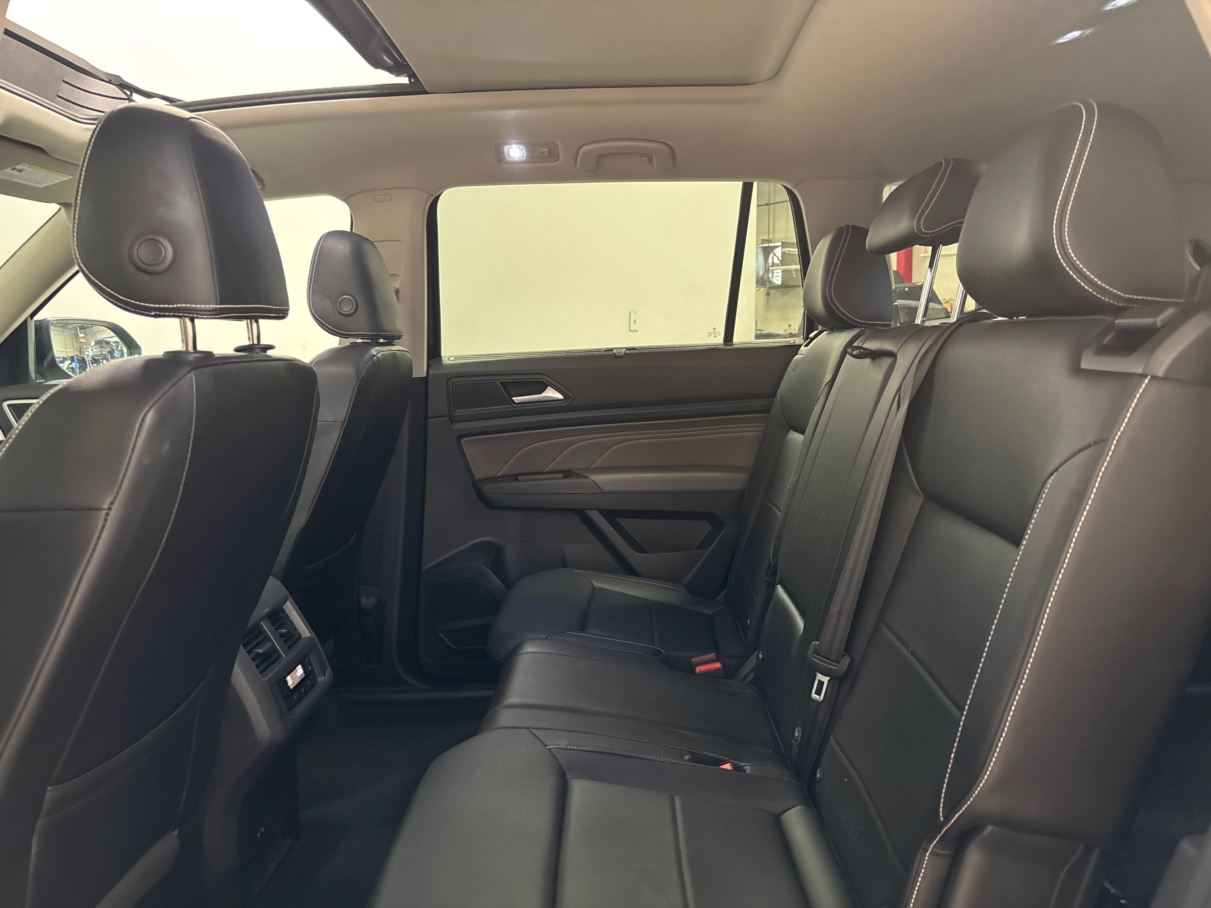 BLACK, 2023 VOLKSWAGEN ATLAS/PANORAMIC ROOF Thumnail Image 15