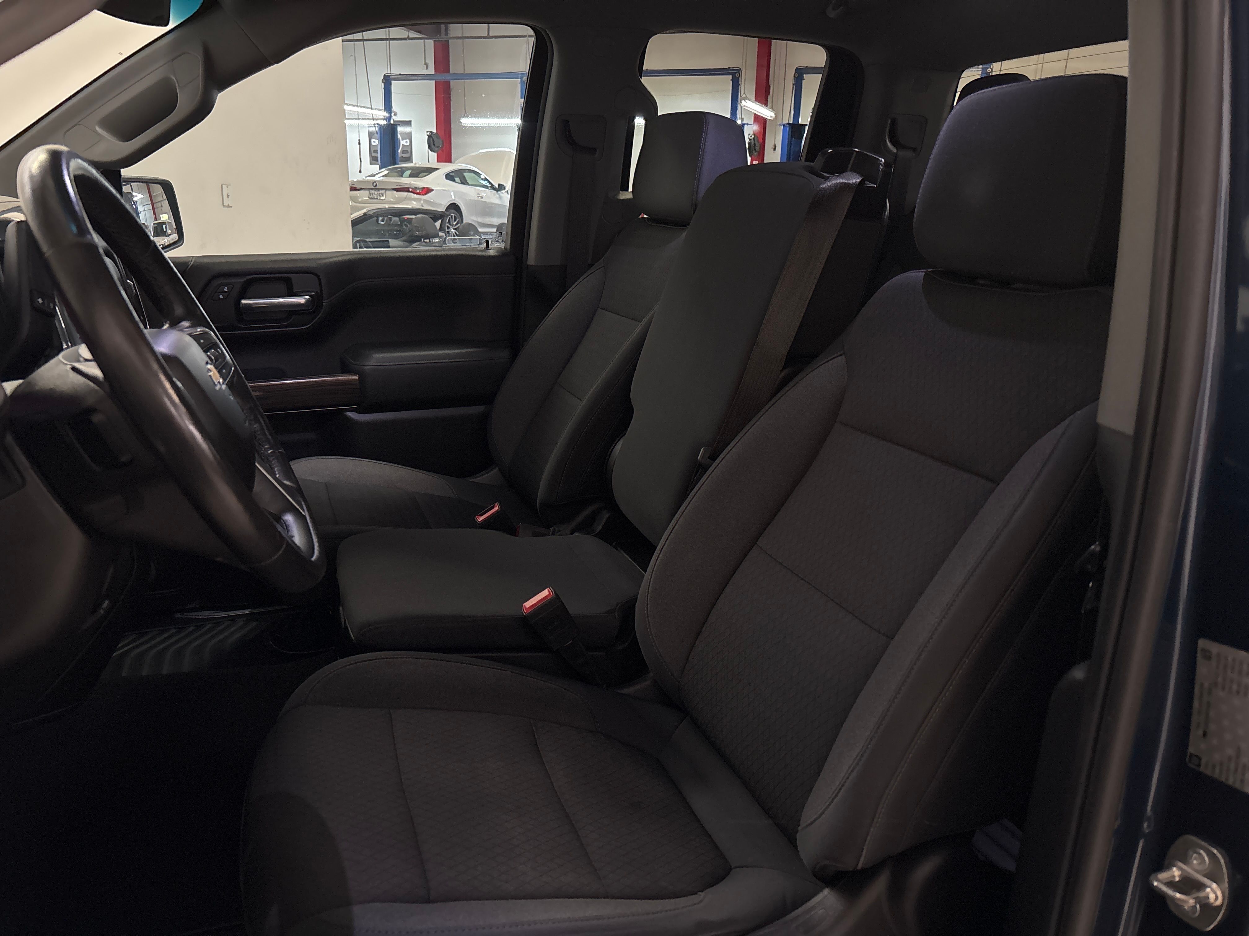BLUE, 2019 CHEVROLET SILVERADO 1500 DOUBLE CAB Thumnail Image 10