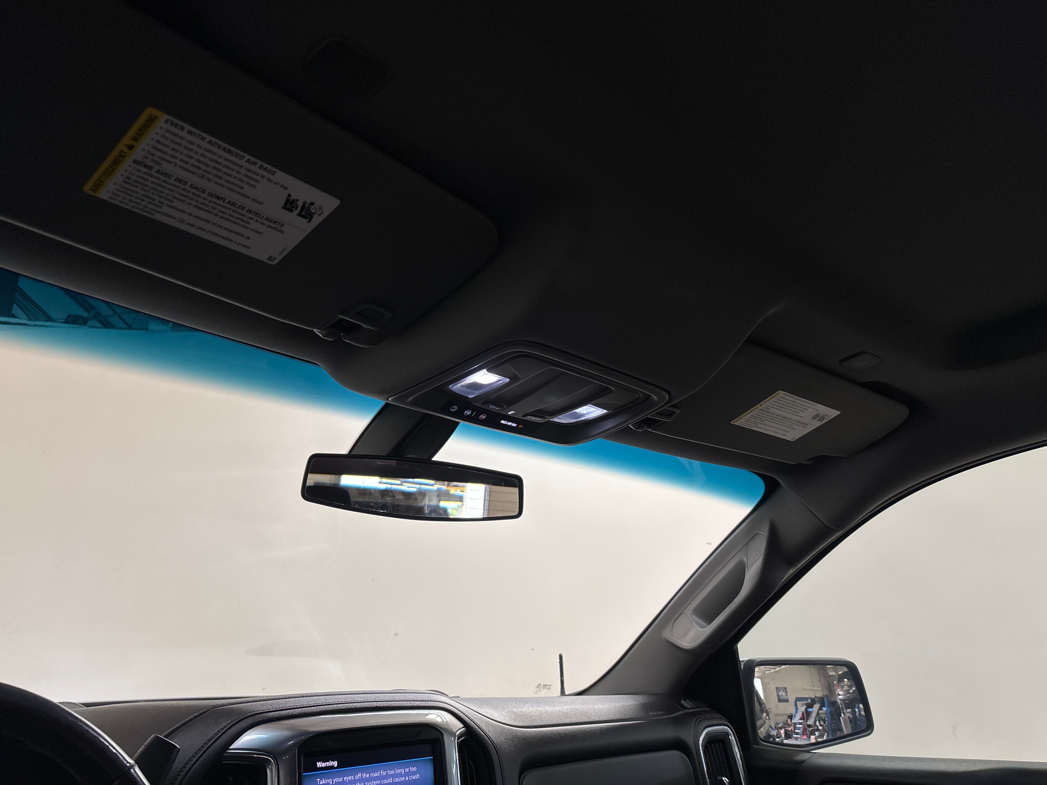 BLUE, 2019 CHEVROLET SILVERADO 1500 DOUBLE CAB Thumnail Image 21