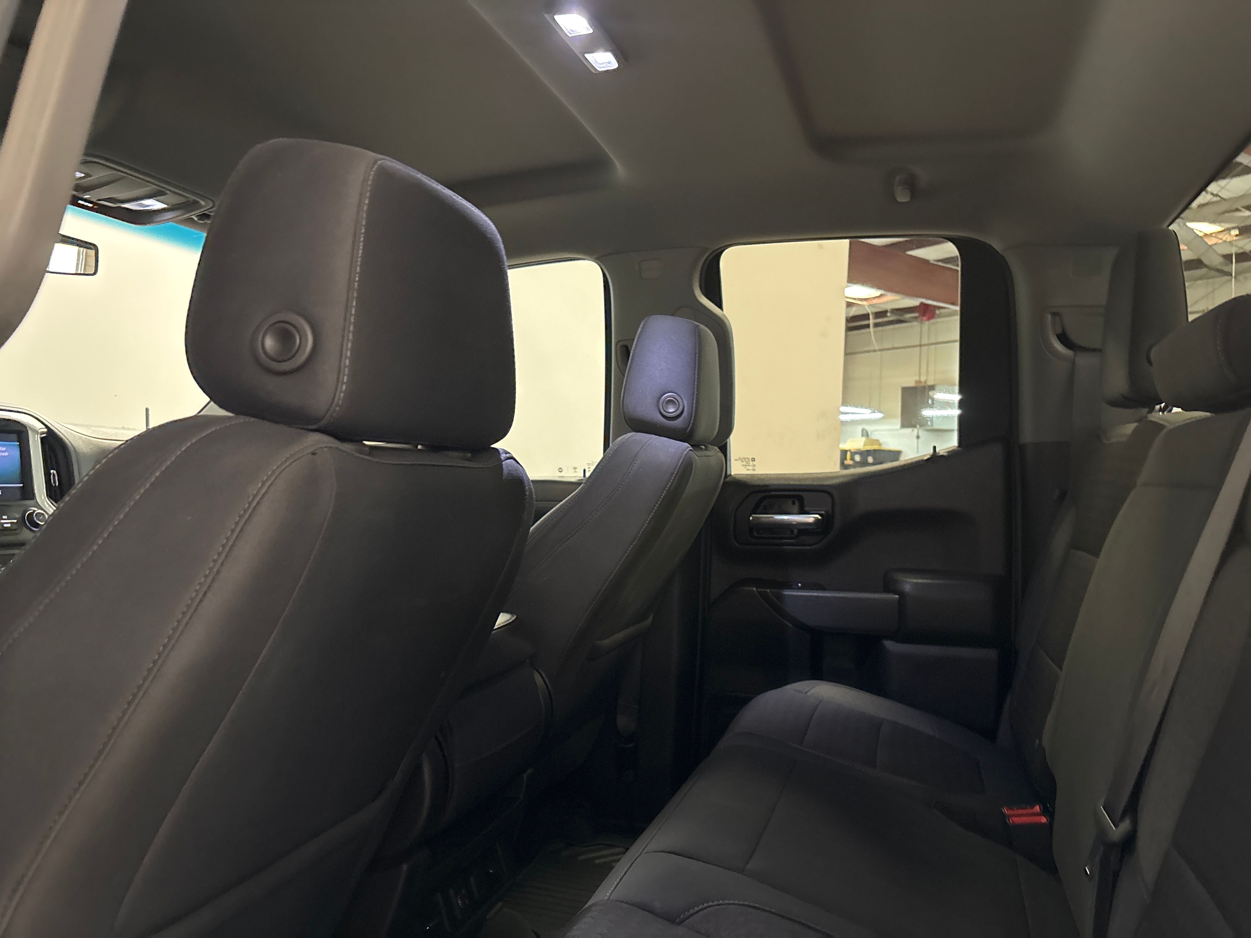 BLUE, 2019 CHEVROLET SILVERADO 1500 DOUBLE CAB Thumnail Image 24