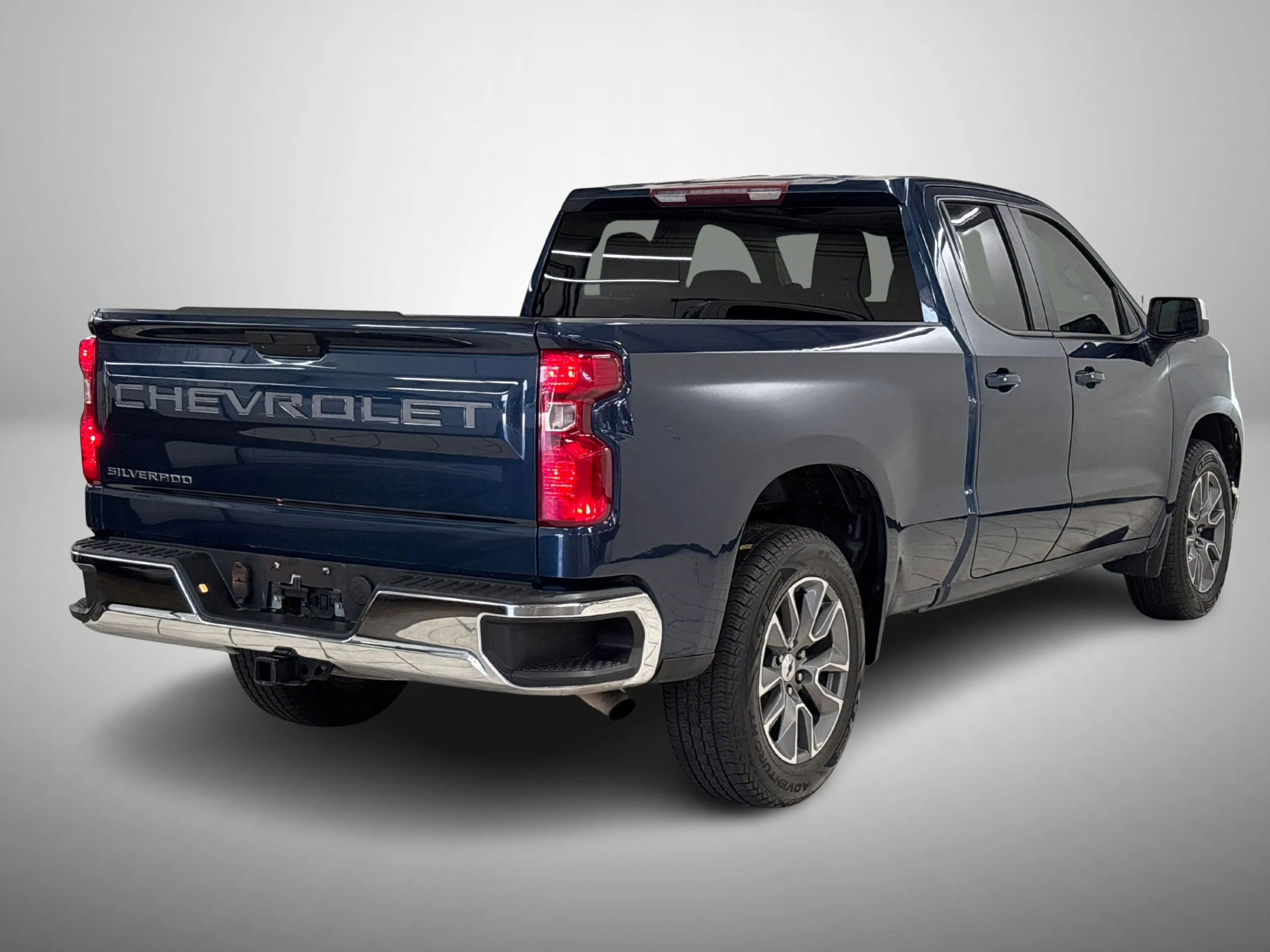 BLUE, 2019 CHEVROLET SILVERADO 1500 DOUBLE CAB Thumnail Image 4