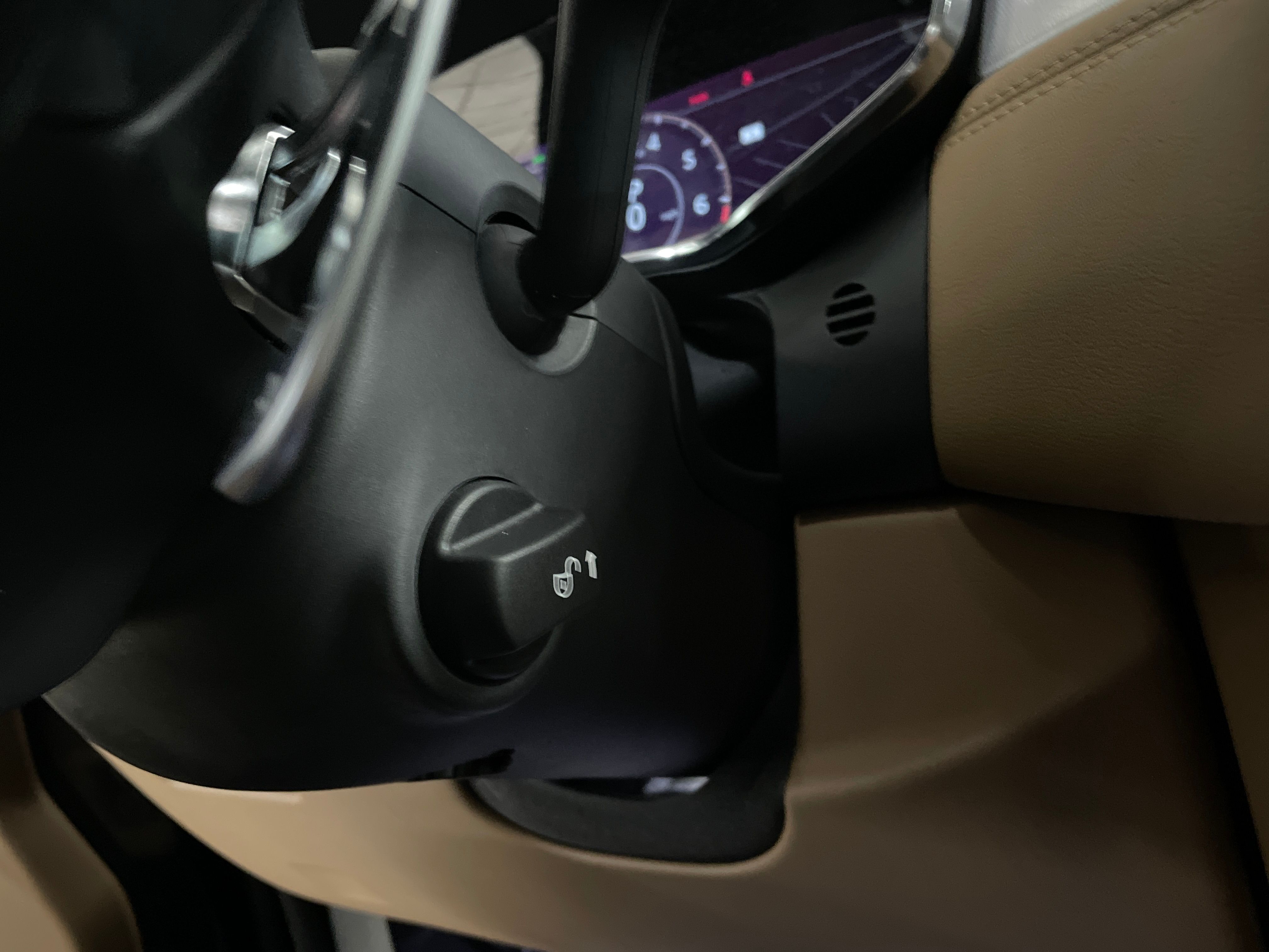 BLUE, 2021 JAGUAR F-PACE Thumnail Image 13