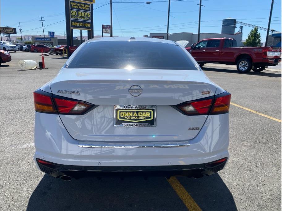 GRAY, 2023 NISSAN ALTIMA Image 5