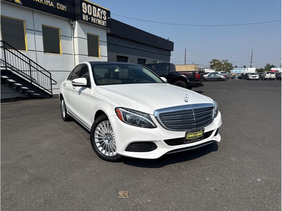 WHITE, 2017 MERCEDES-BENZ C-CLASS Image 3