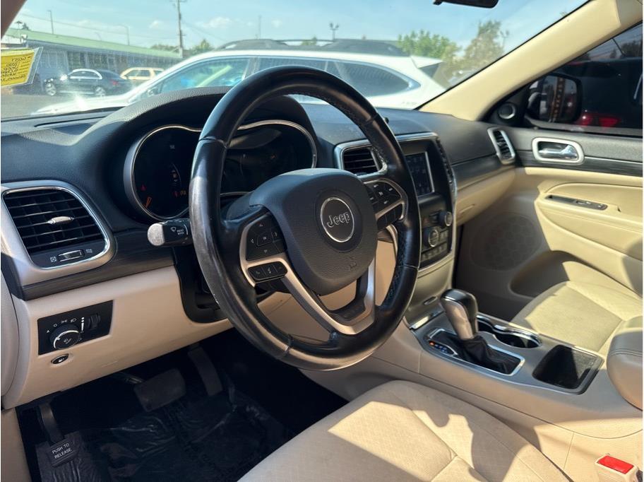 WHITE, 2020 JEEP GRAND CHEROKEE Image 11