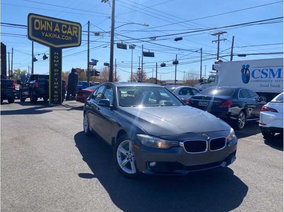 GRAY, 2014 BMW 3 SERIES Image 3
