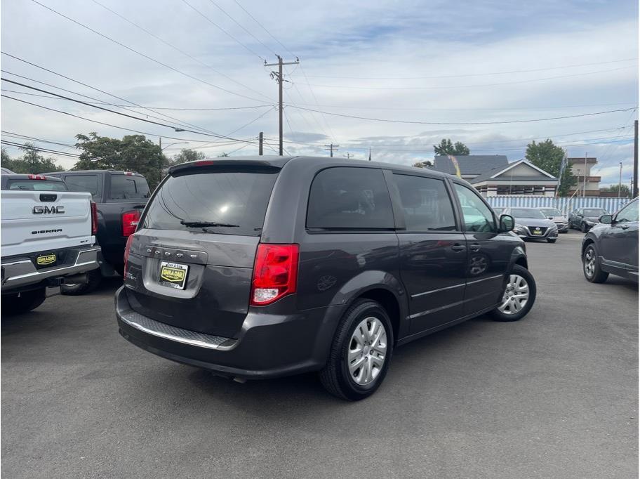 GRAY, 2017 DODGE GRAND CARAVAN PASSENGER Image 2