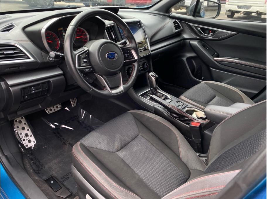 BLUE, 2017 SUBARU IMPREZA Image 9