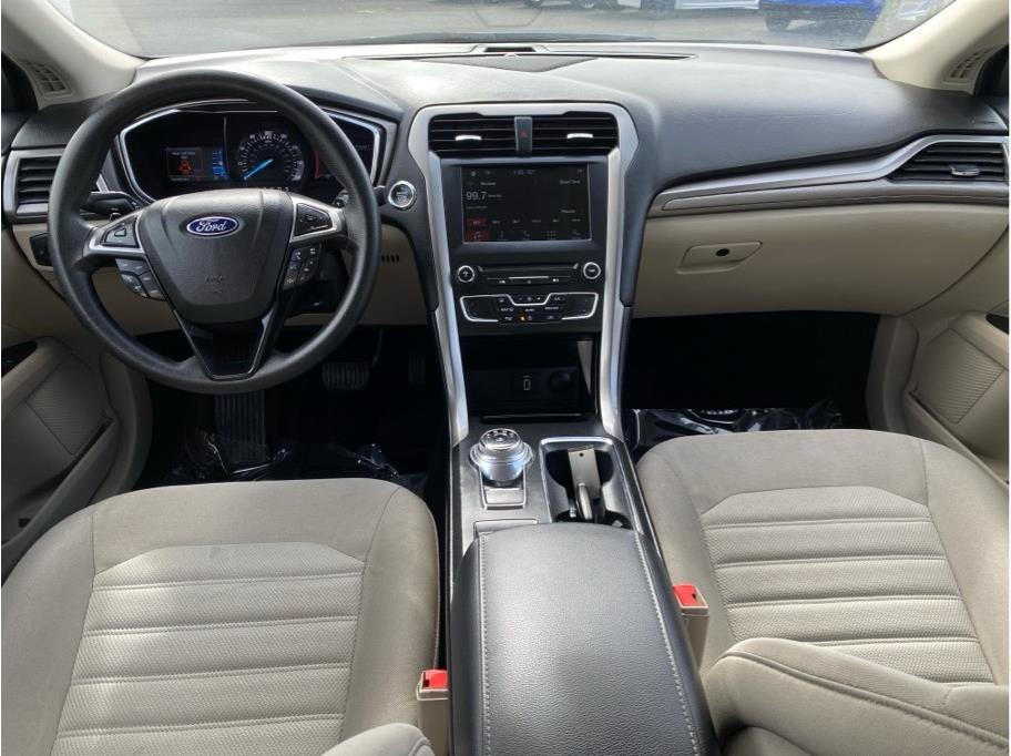 BLUE, 2017 FORD FUSION Image 8