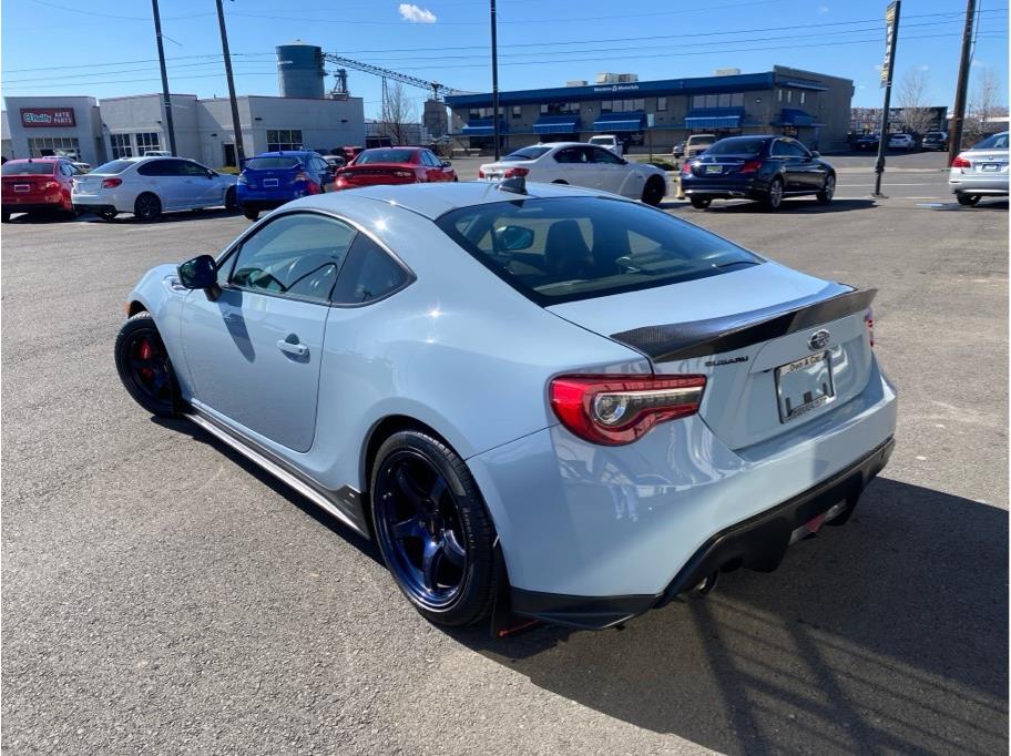 GRAY, 2019 SUBARU BRZ Image 4