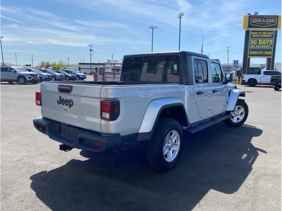 SILVER, 2023 JEEP GLADIATOR Image 2