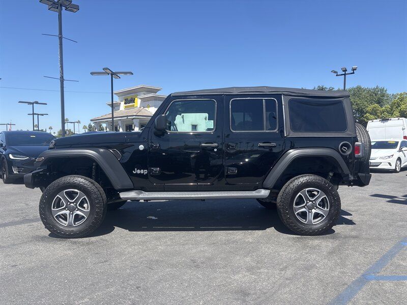 BLACK, 2018 JEEP WRANGLER UNLIMITED Thumnail Image 3
