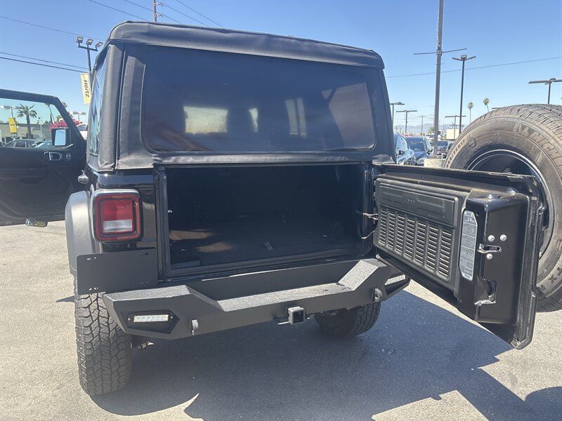BLACK, 2018 JEEP WRANGLER UNLIMITED Thumnail Image 7