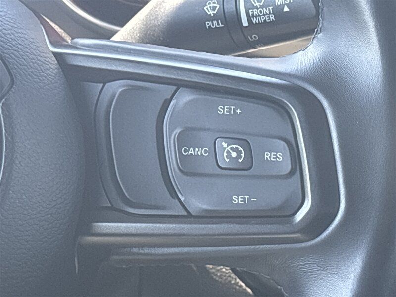 BLACK, 2018 JEEP WRANGLER UNLIMITED Thumnail Image 17