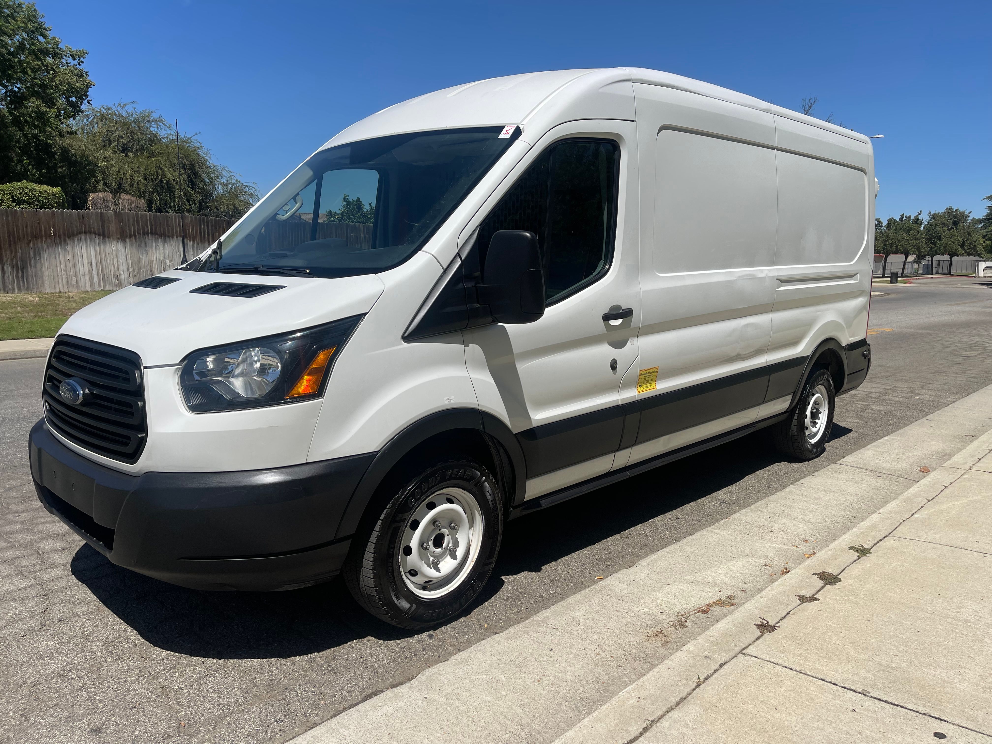 N / A, 2019 FORD TRANSIT 150 VAN Thumnail Image 2