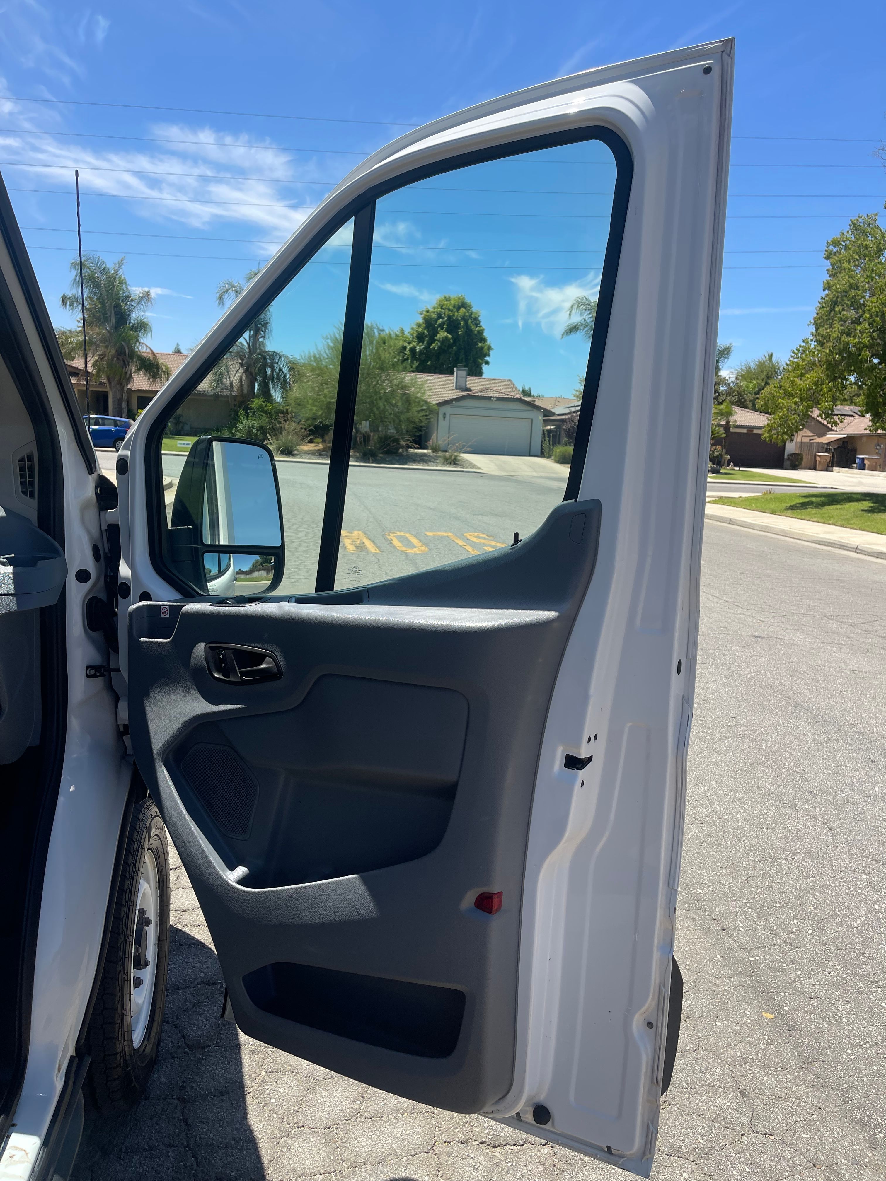 N / A, 2019 FORD TRANSIT 150 VAN Thumnail Image 16
