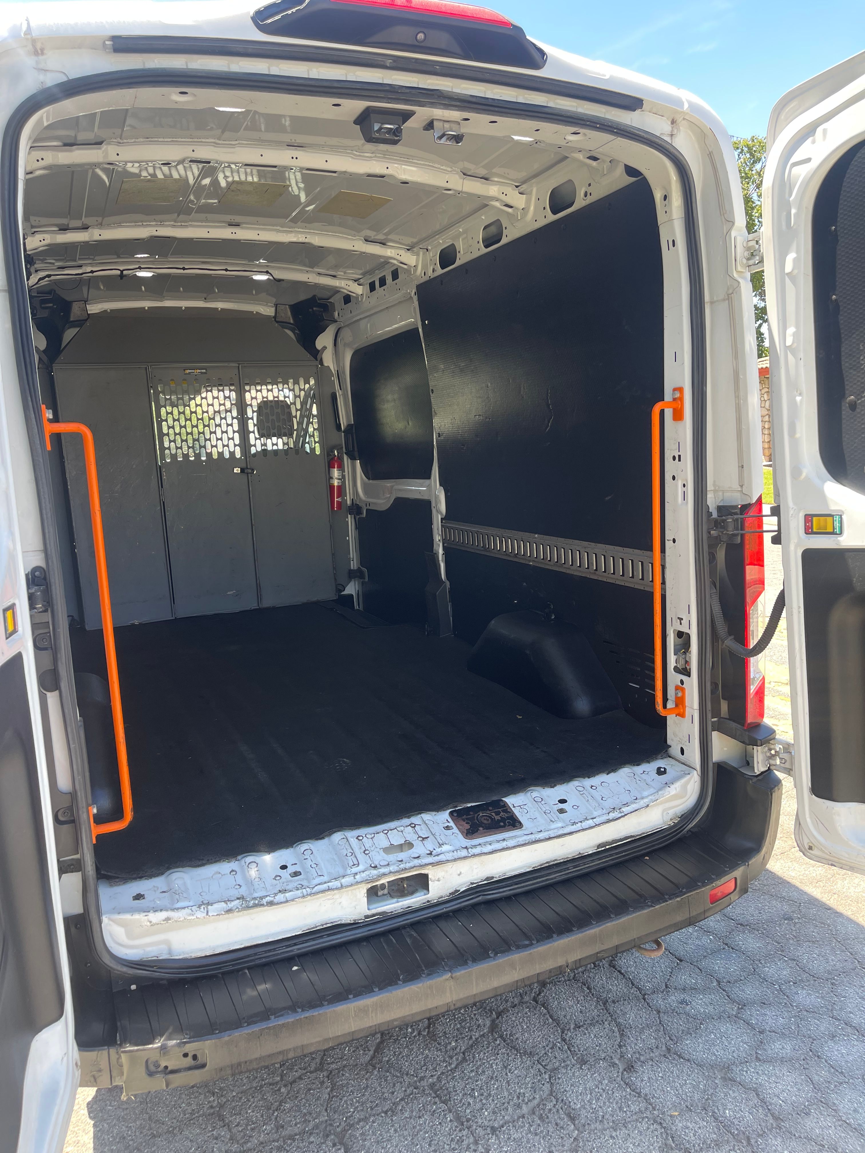 N / A, 2019 FORD TRANSIT 150 VAN Thumnail Image 21