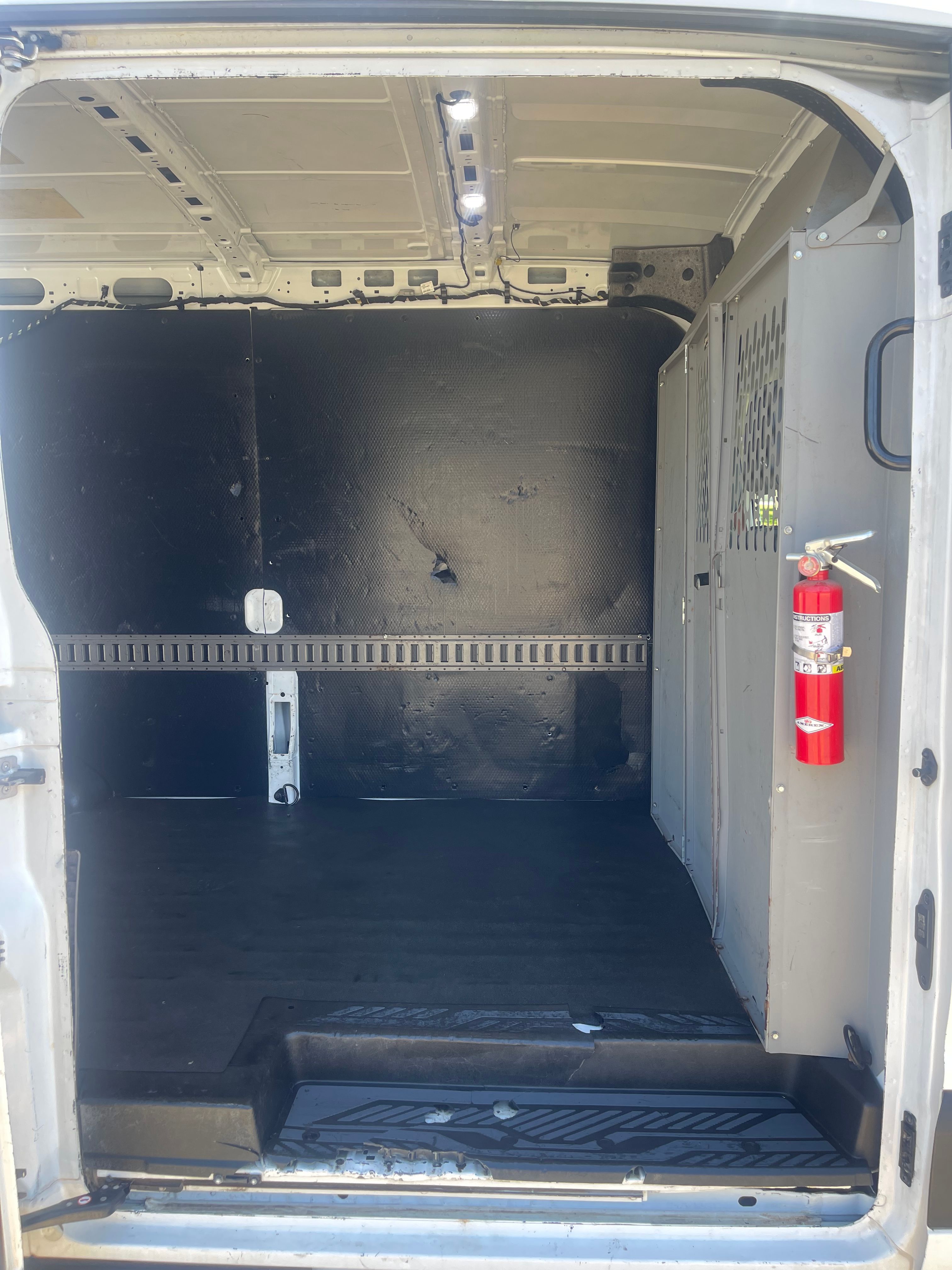N / A, 2019 FORD TRANSIT 150 VAN Image 22