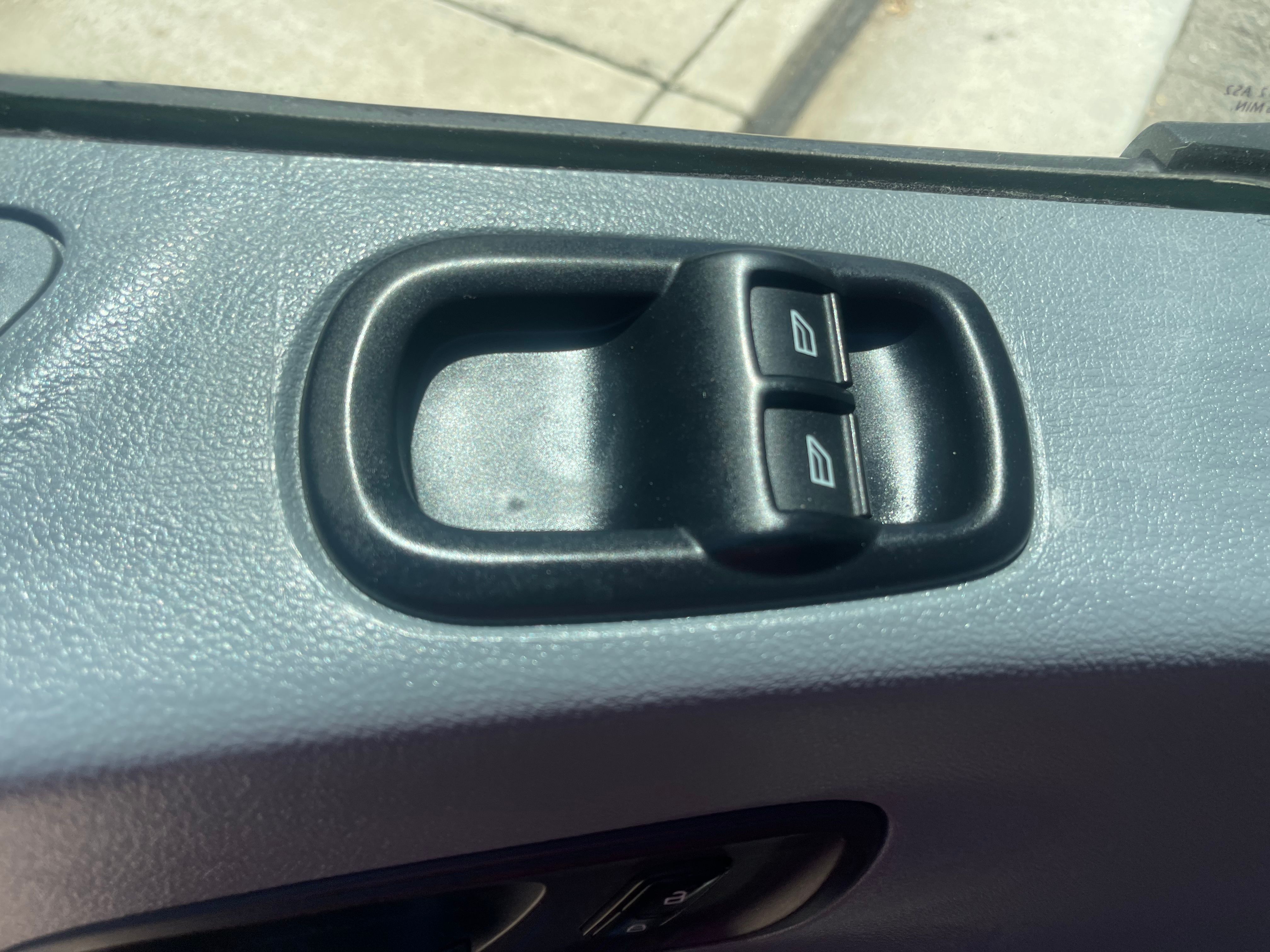 N / A, 2019 FORD TRANSIT 150 VAN Thumnail Image 25