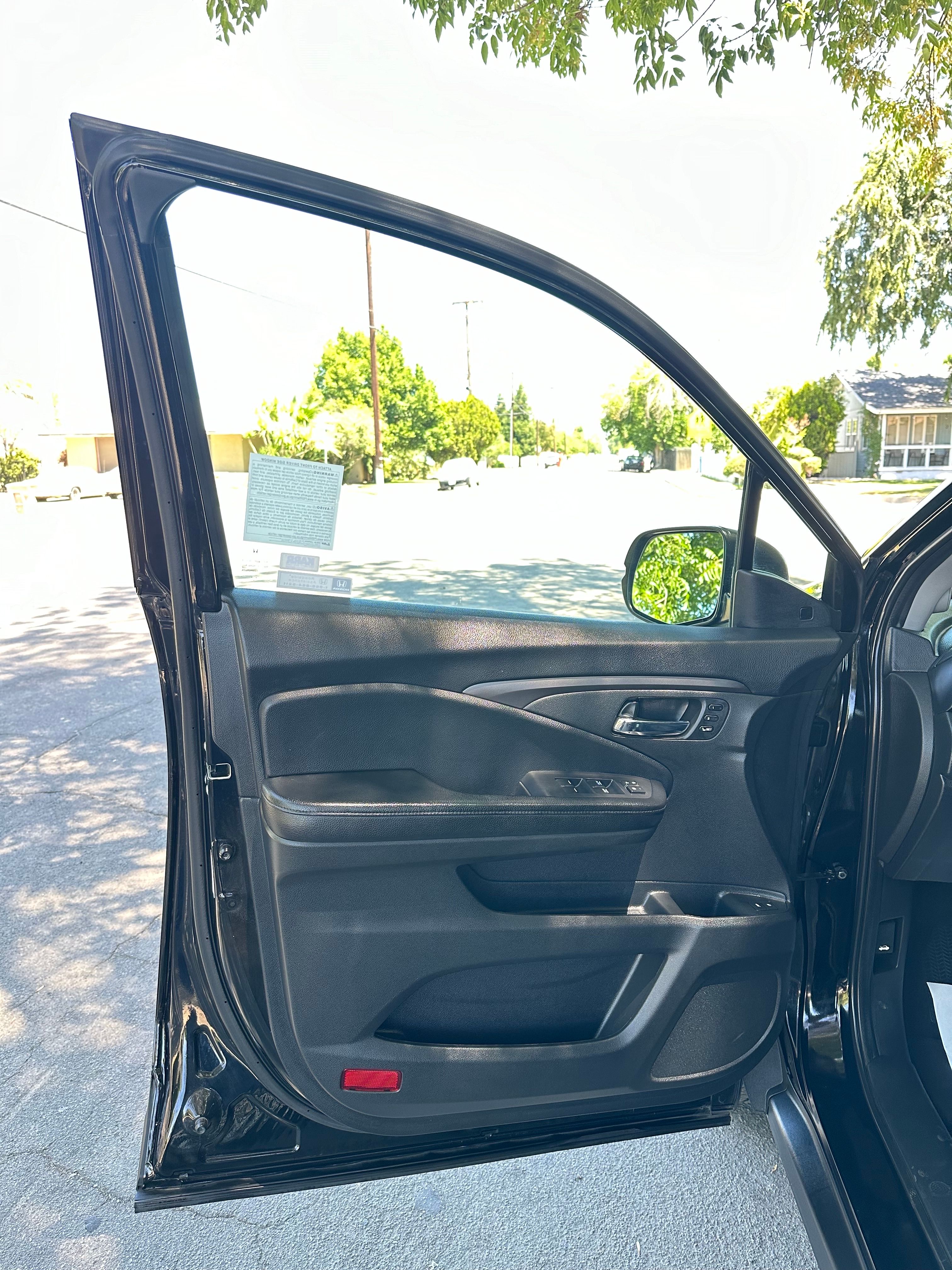 N / A, 2019 HONDA PILOT Image 16