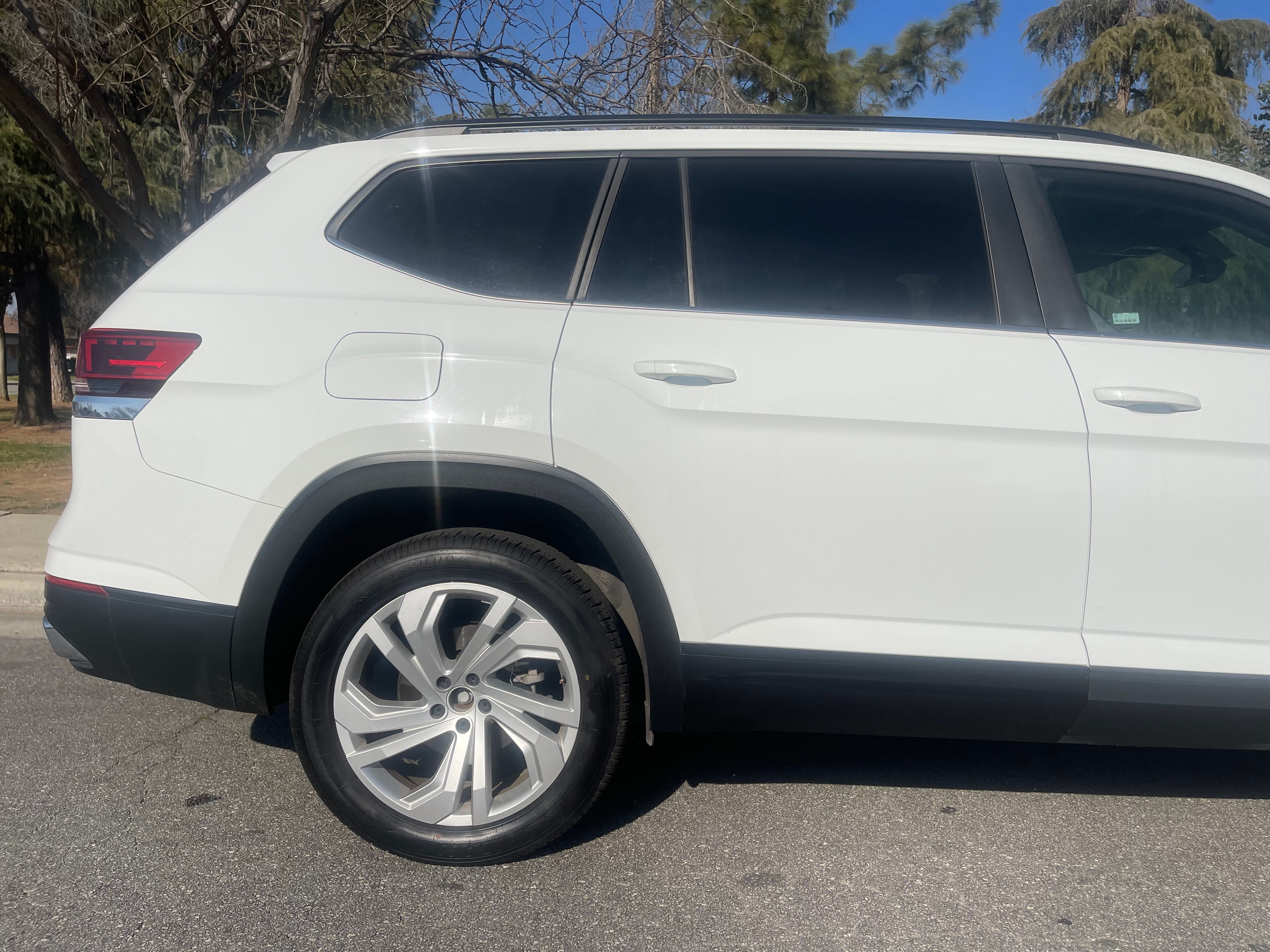 2021 VOLKSWAGEN ATLAS Thumnail Image 6