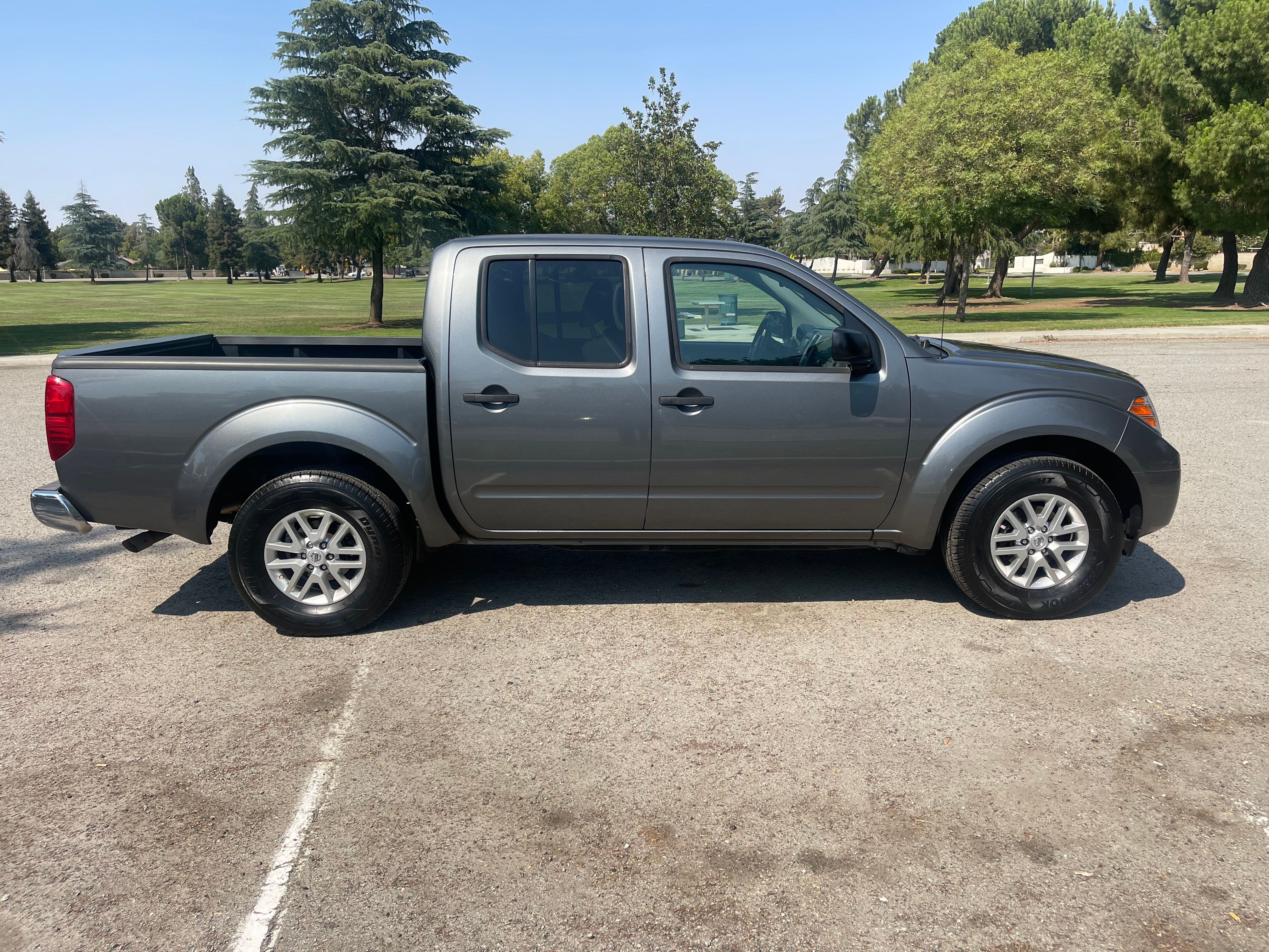 N / A, 2017 NISSAN FRONTIER CREW CAB Thumnail Image 9